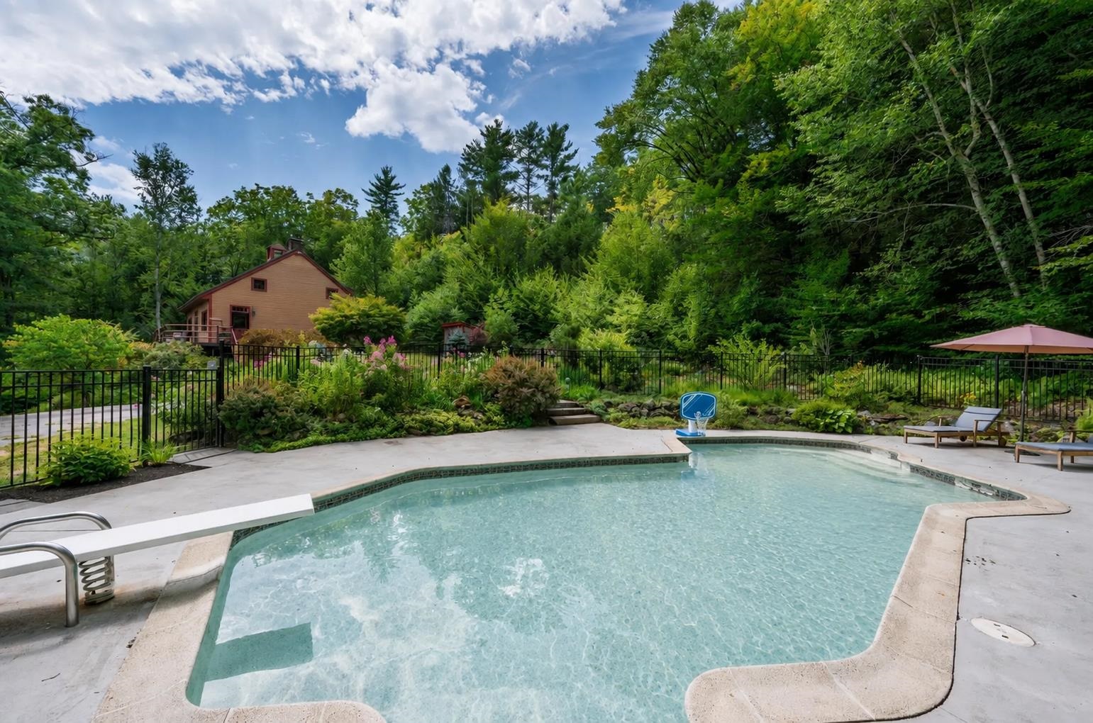 main property photo 53
