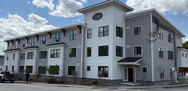 image of property with 2 Bed | 1 Bath | 695 Sqft