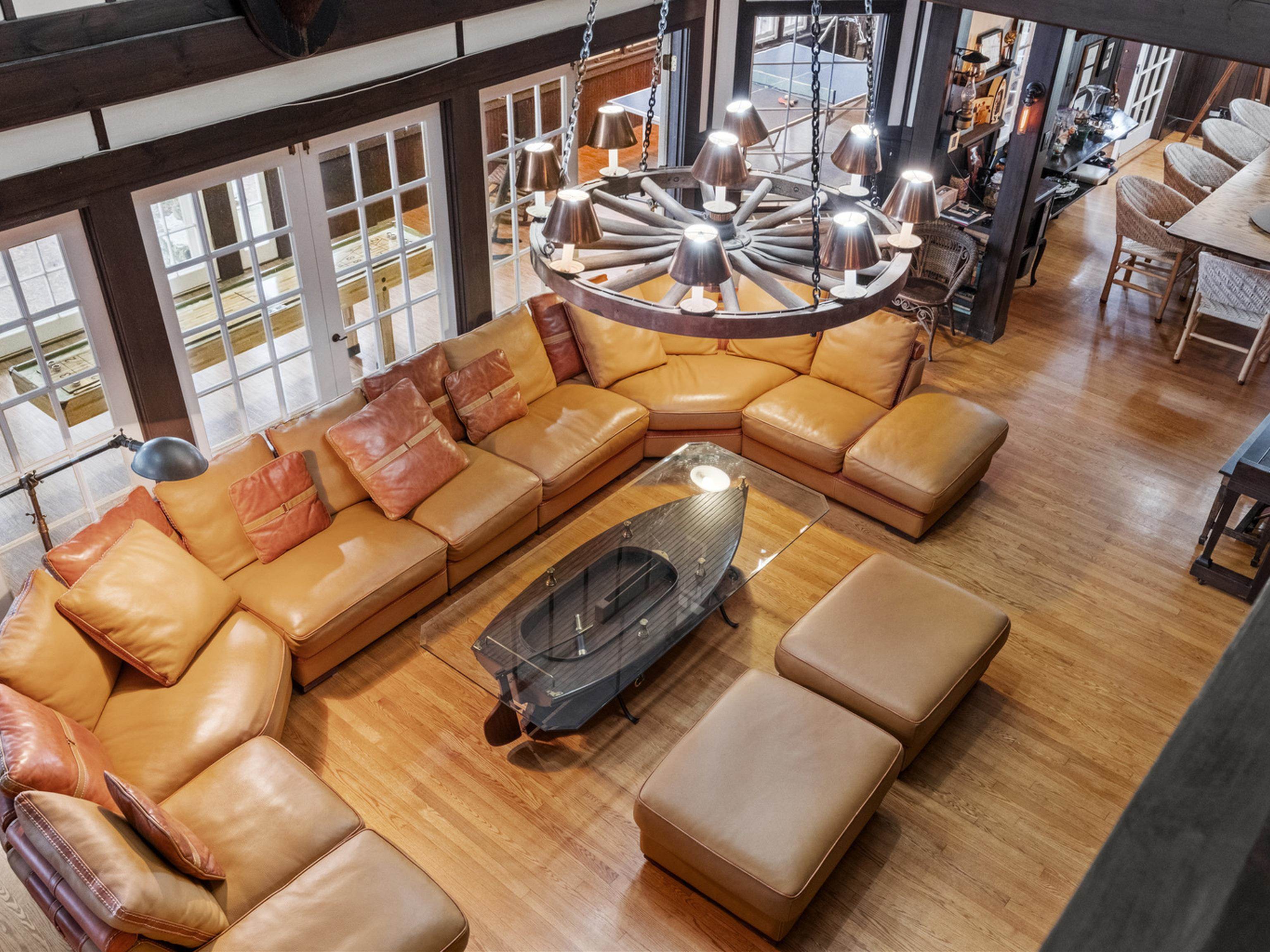 main property photo 35