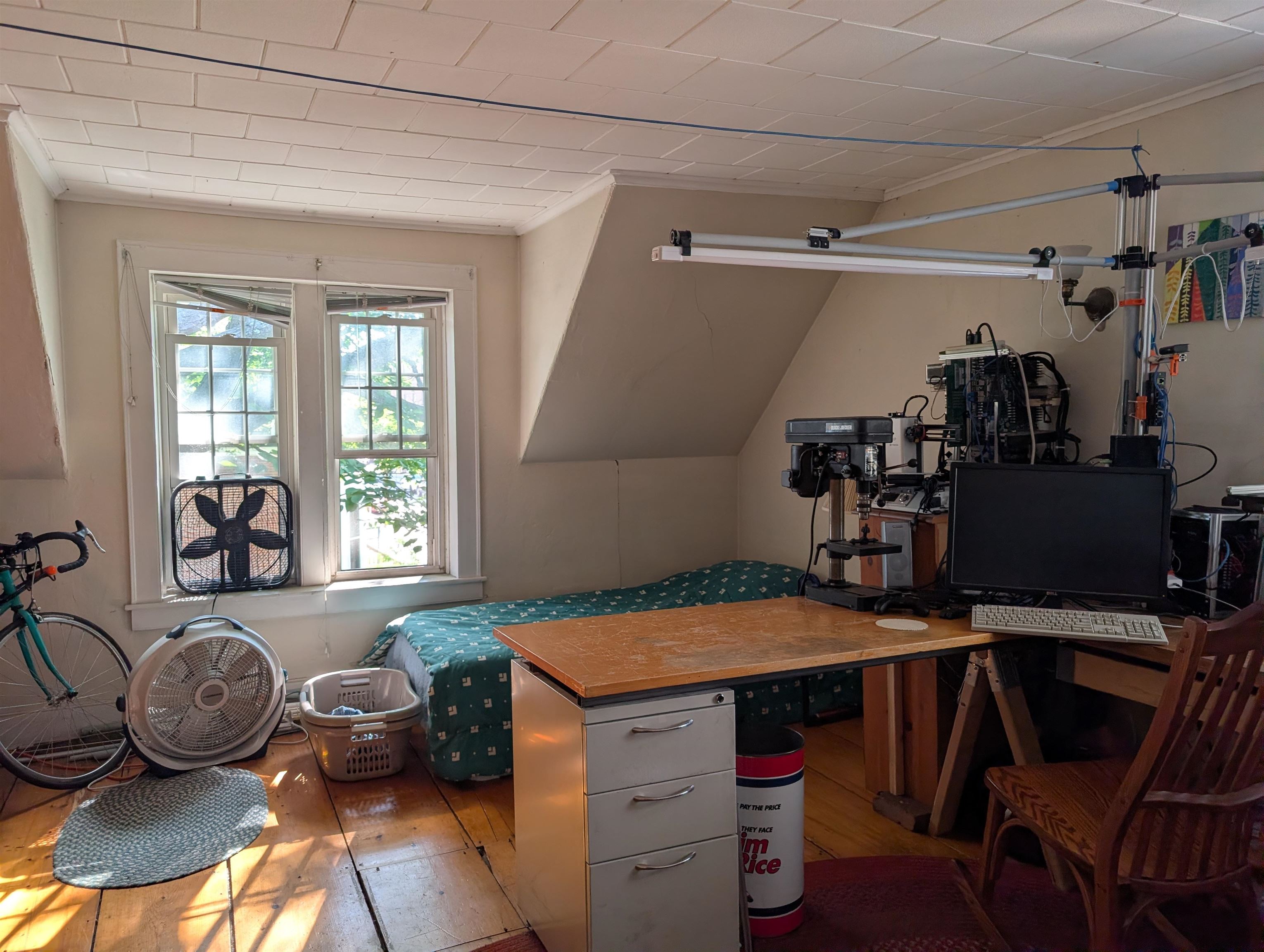 main property photo 13