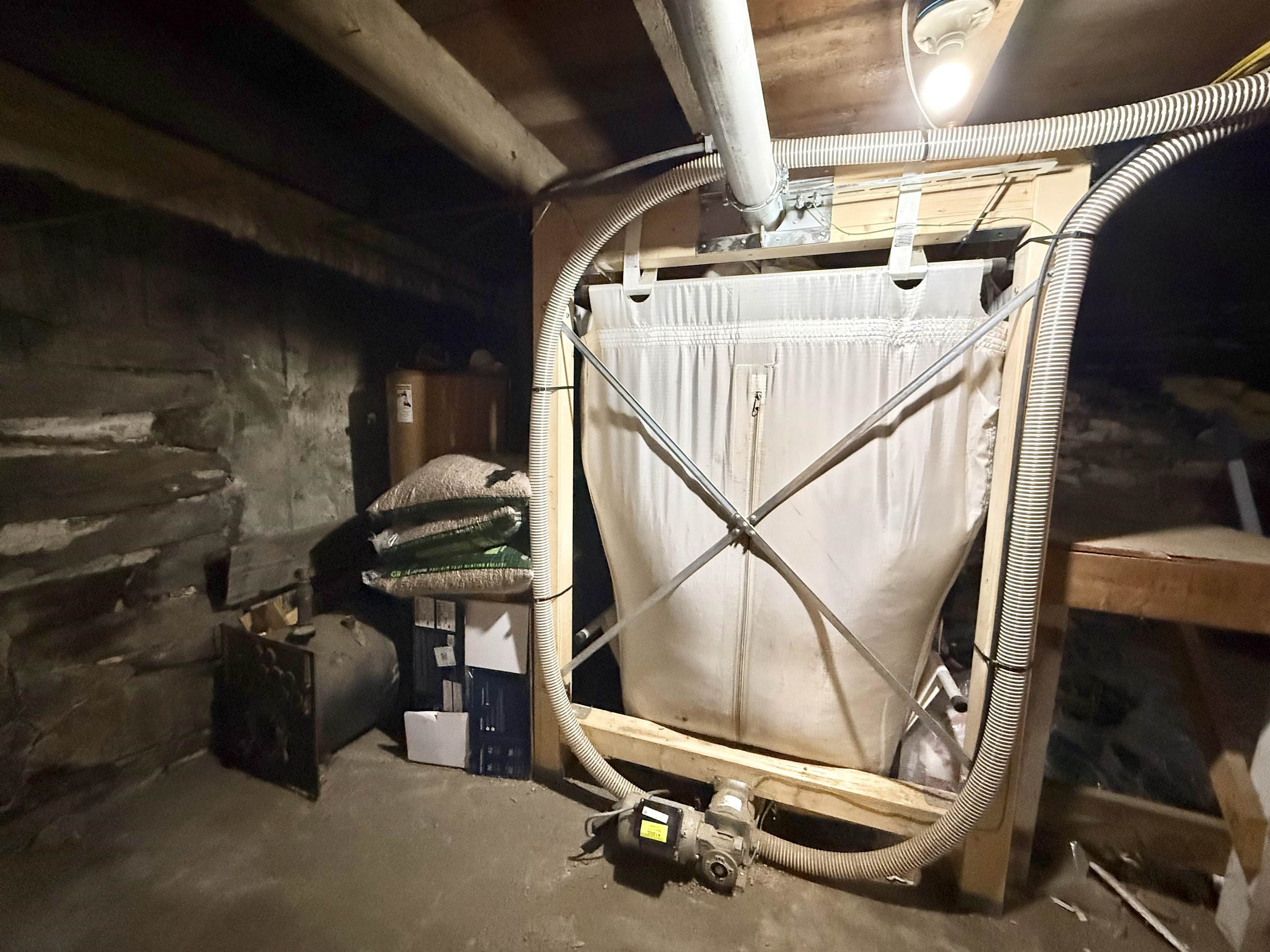 main property photo 43