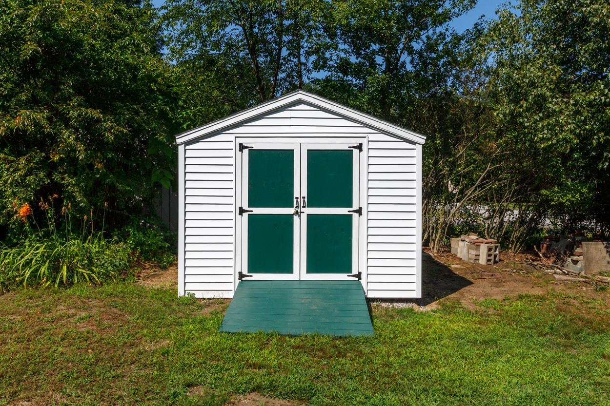 main property photo 36
