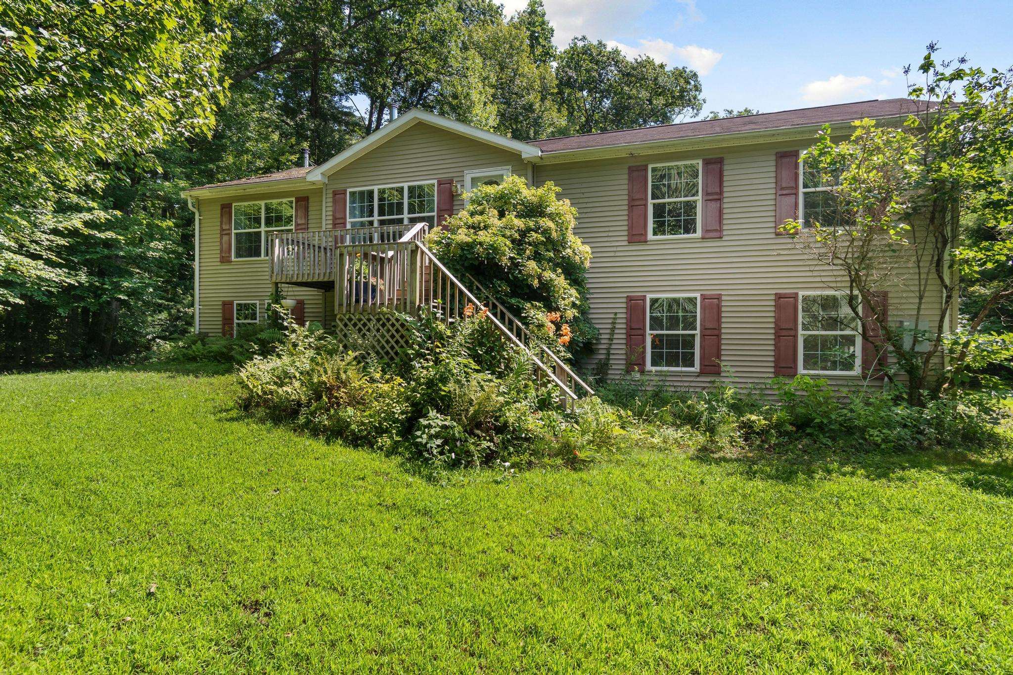 main property photo 44