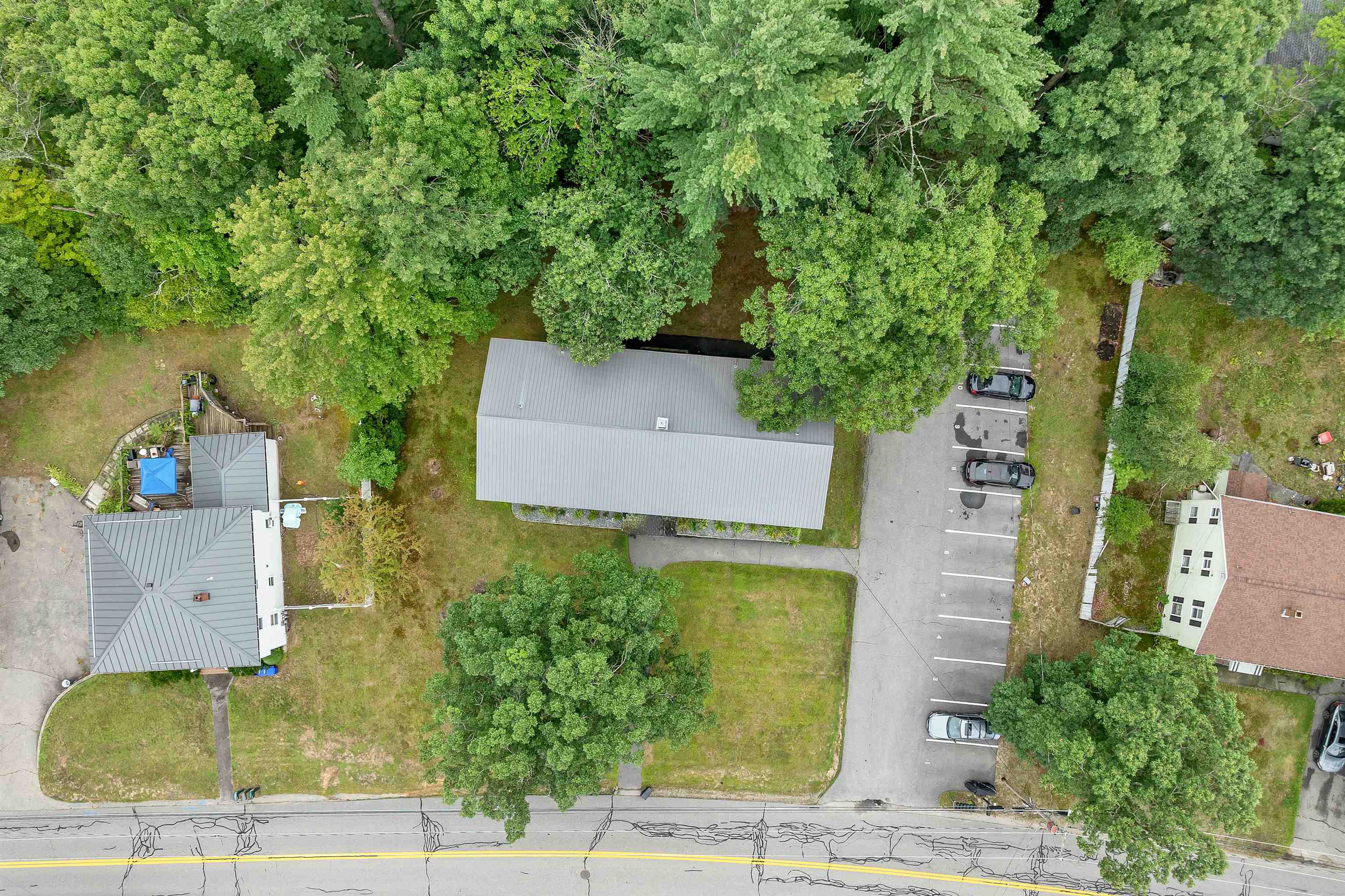 main property photo 25