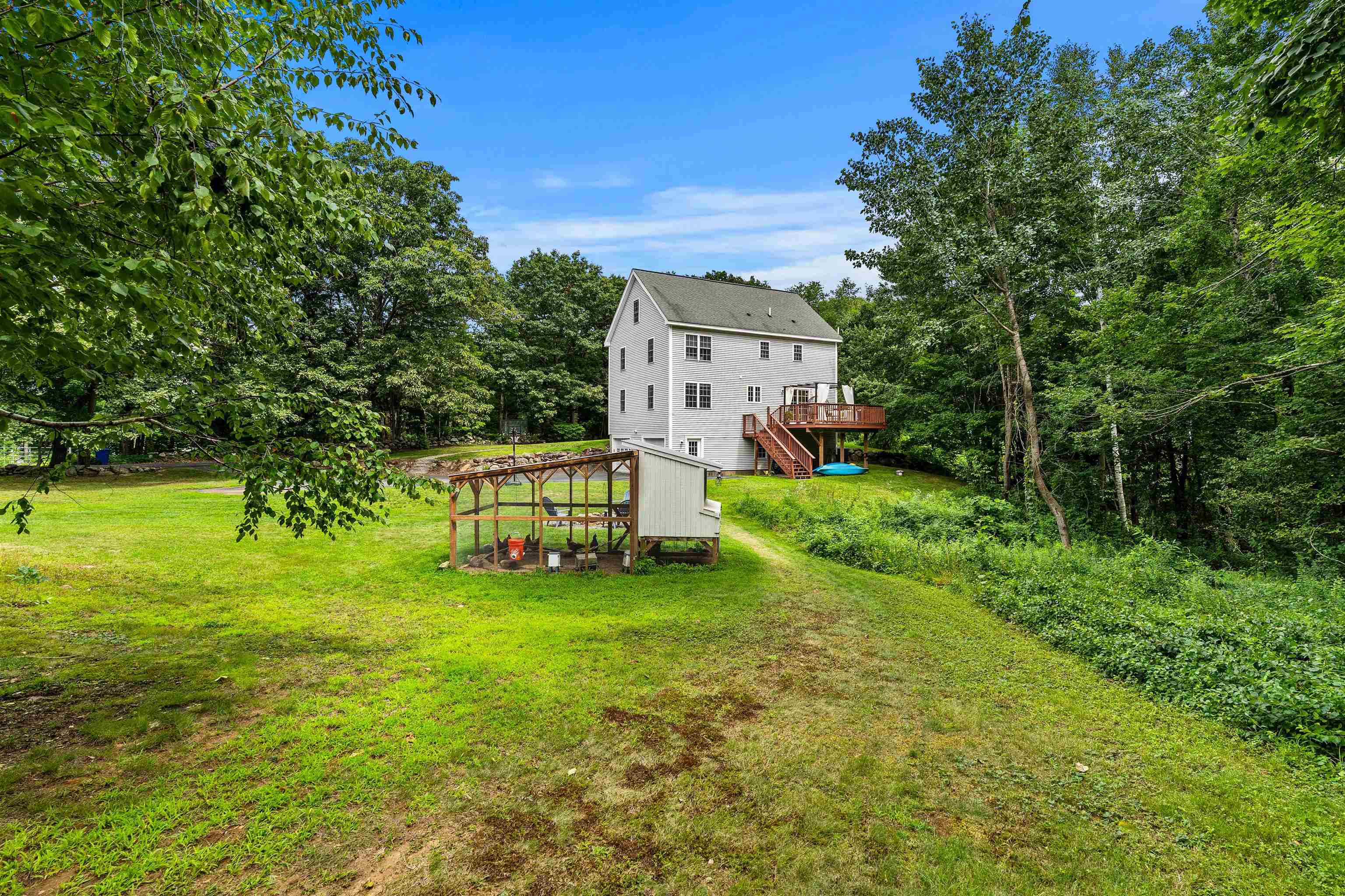 main property photo 42