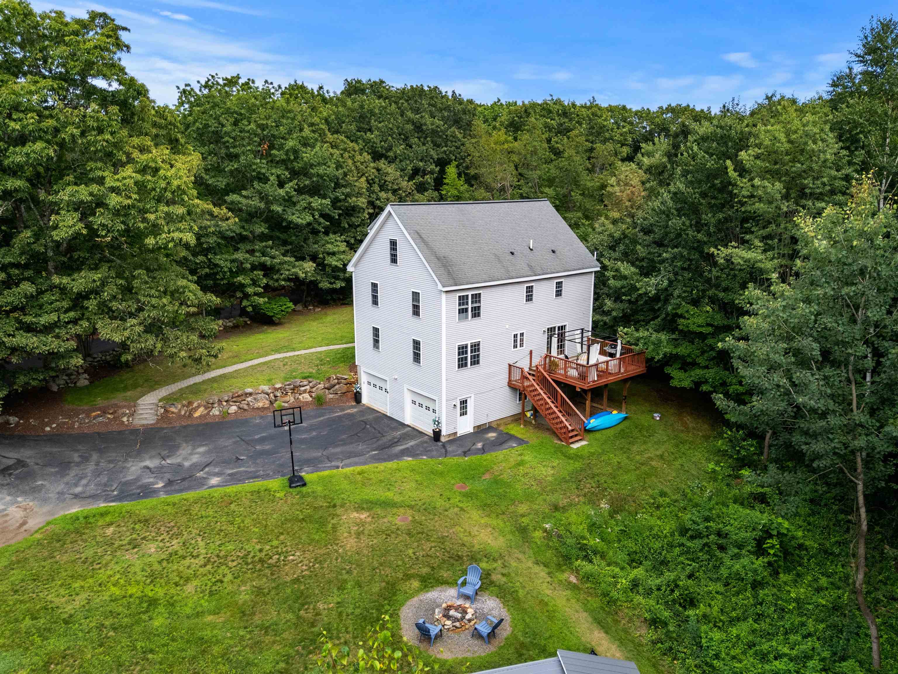 main property photo 58