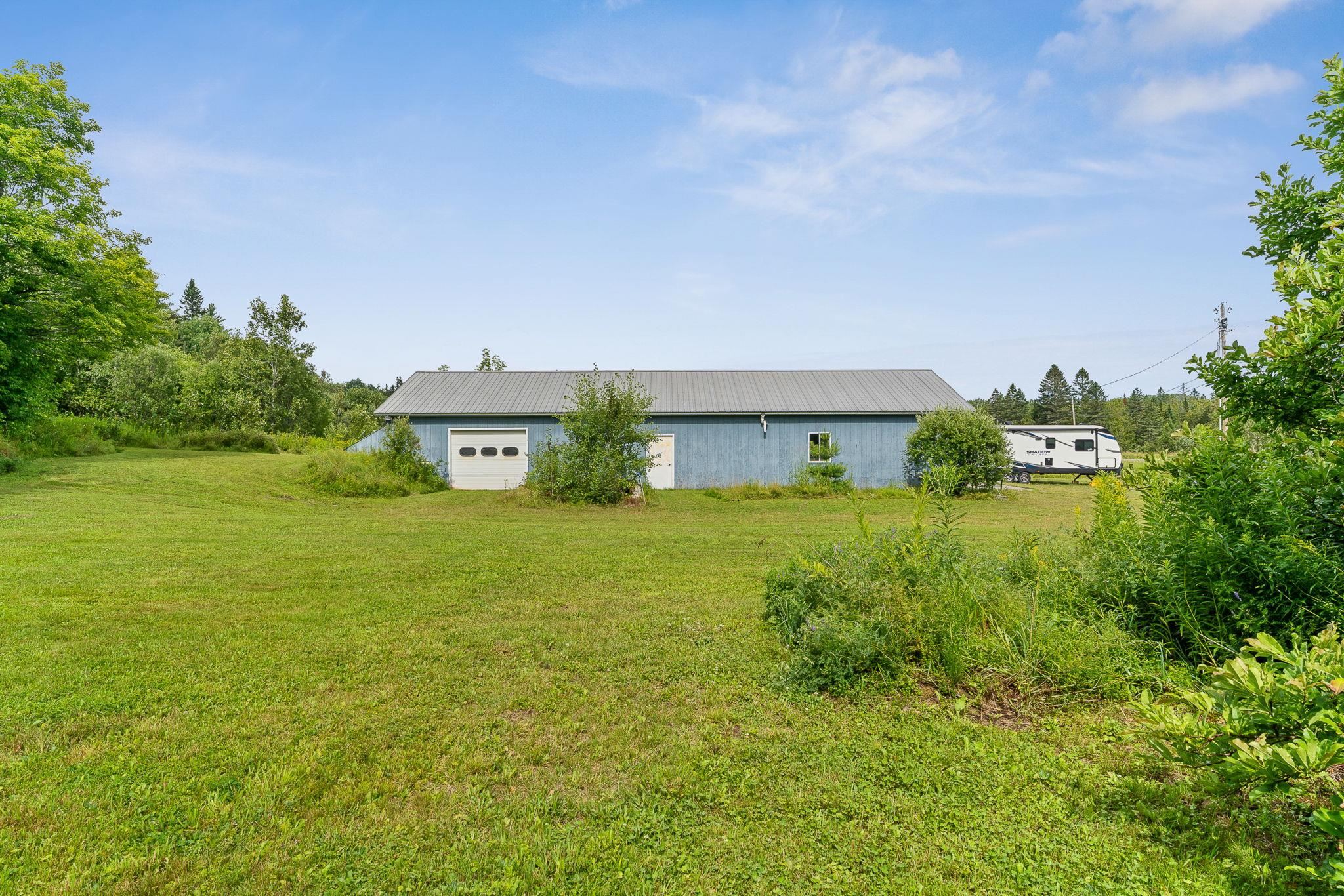 main property photo 39