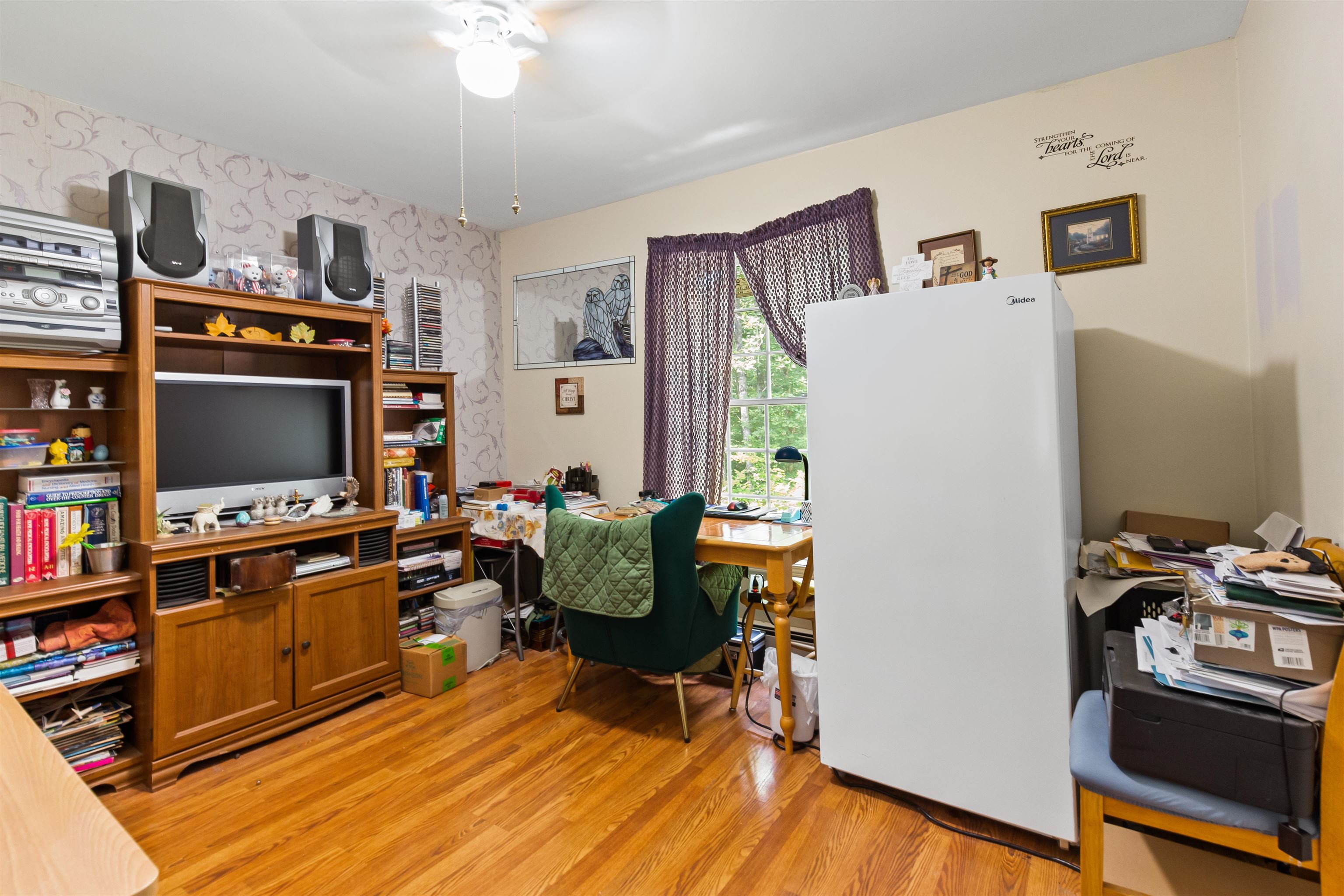 main property photo 25