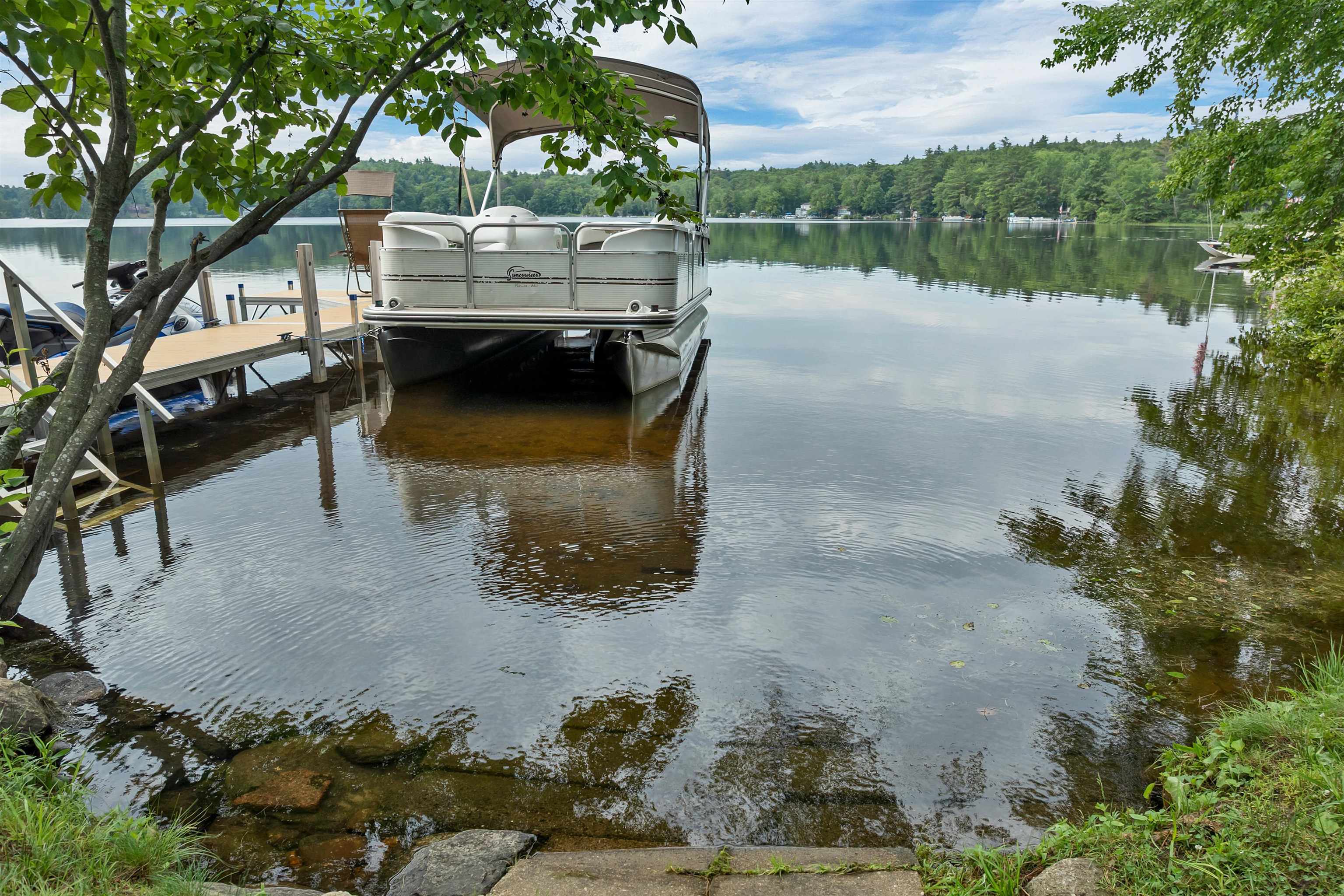 main property photo 41