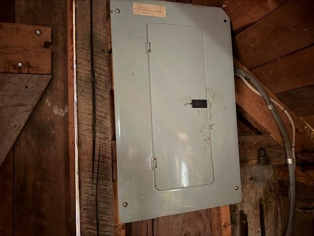 main property photo 27