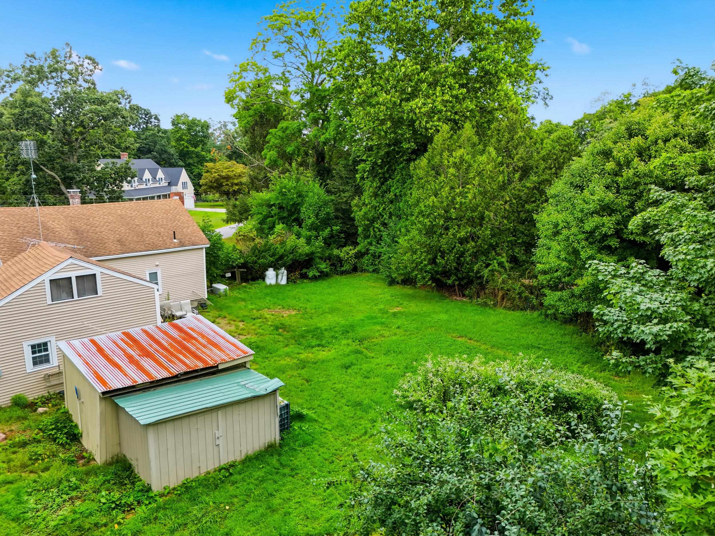 main property photo 31