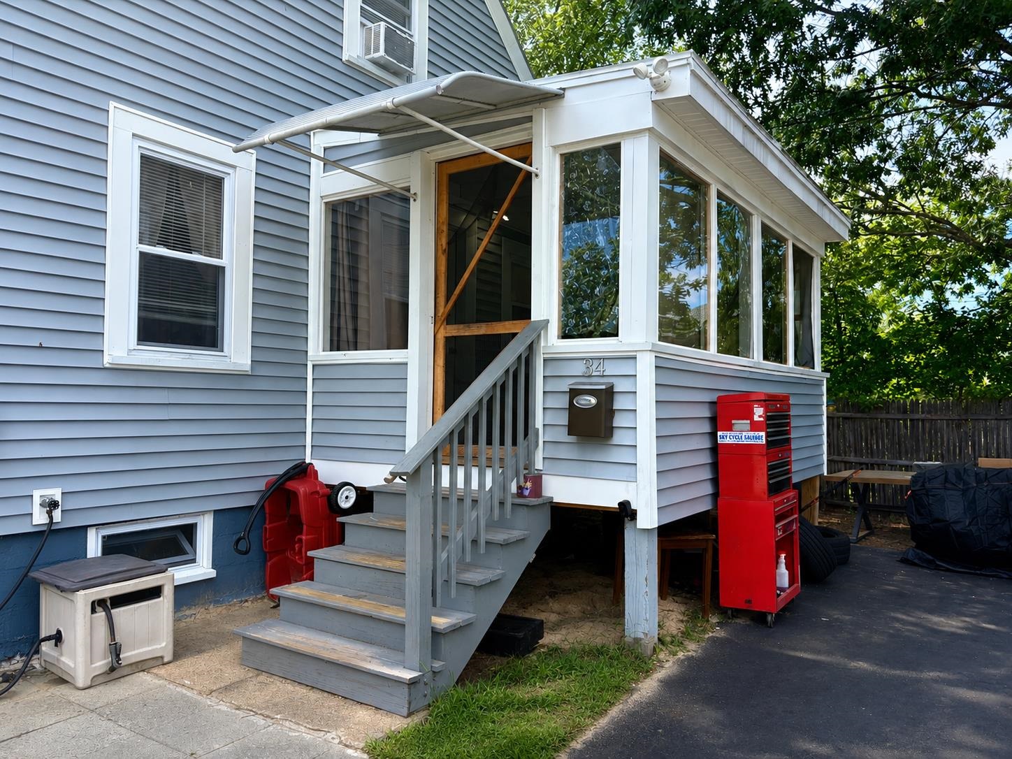 main property photo 3