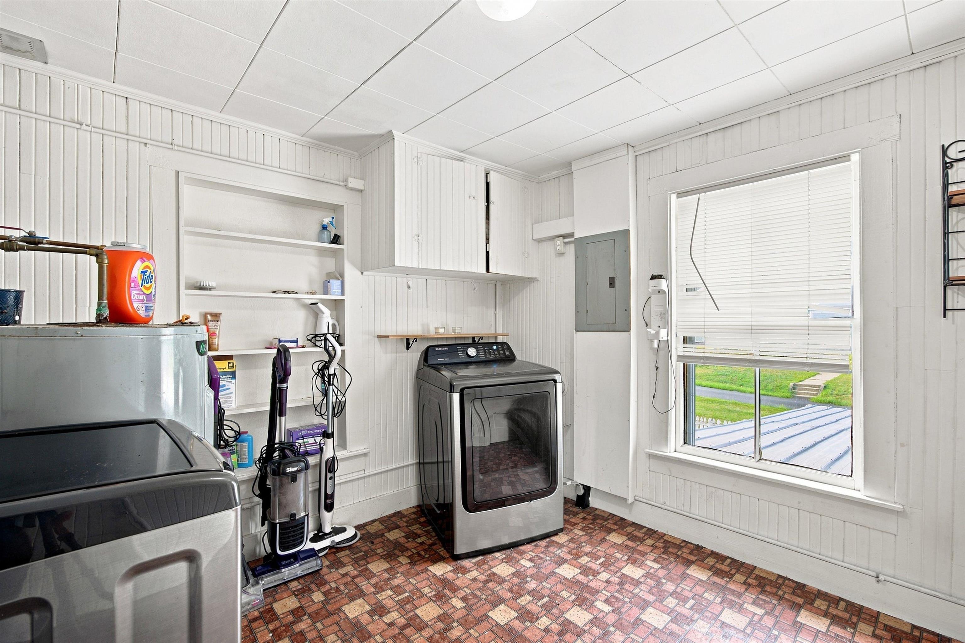 main property photo 36