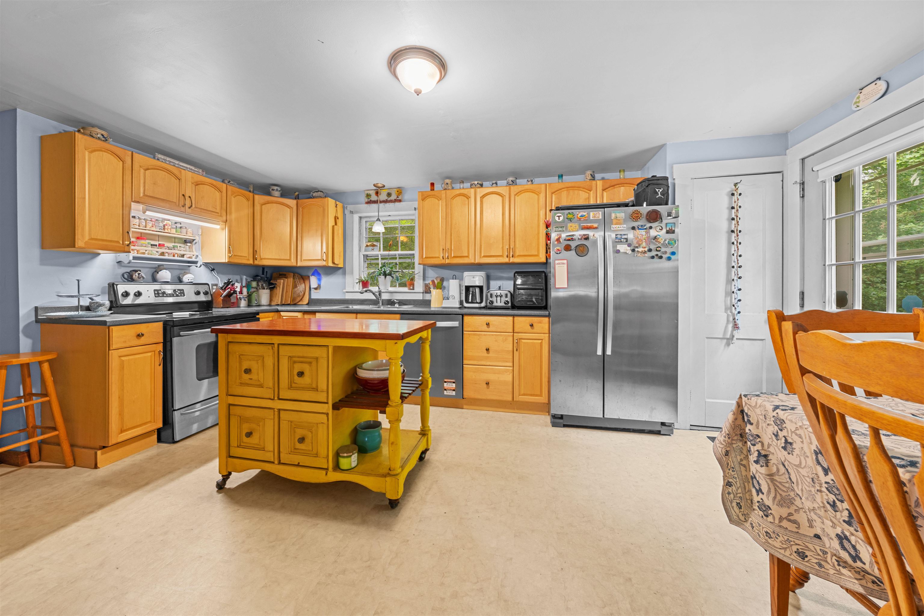 main property photo 10