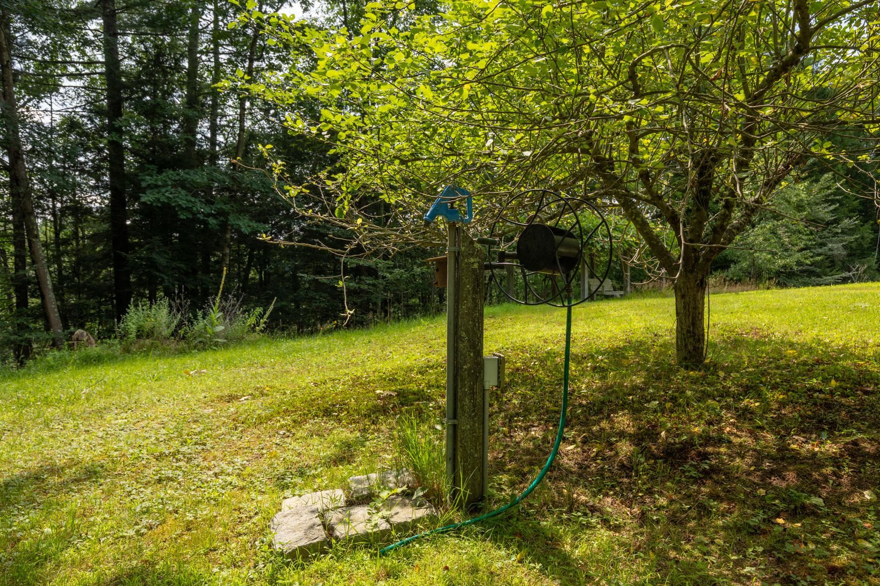 main property photo 40