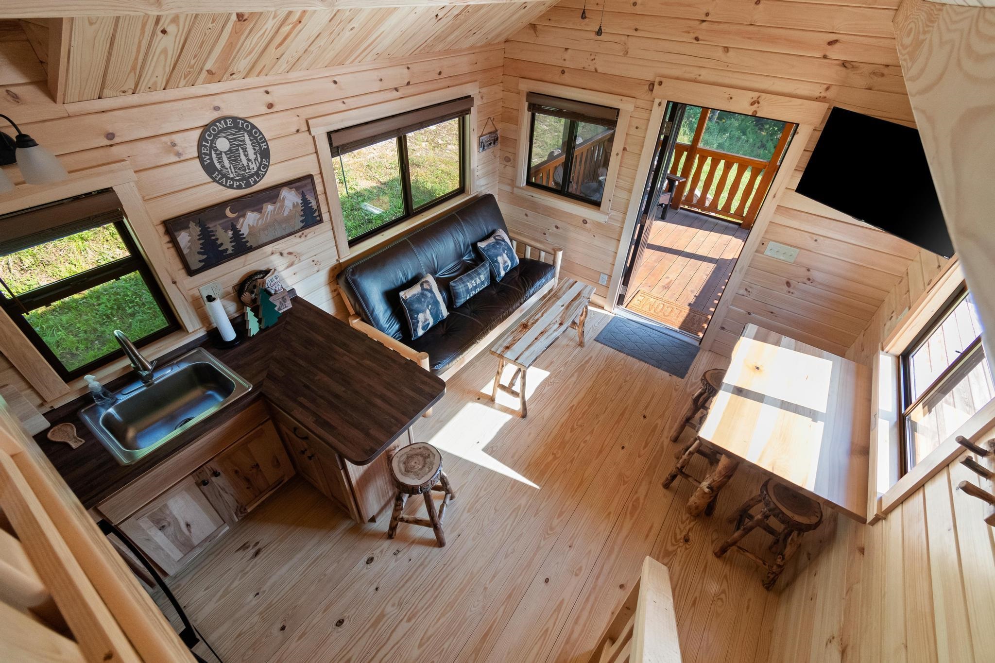 main property photo 41