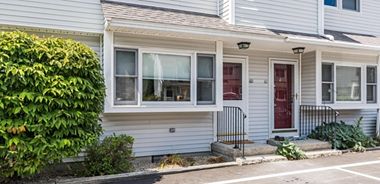 image of property with 2 Bed | 2 Bath | 993 Sqft
