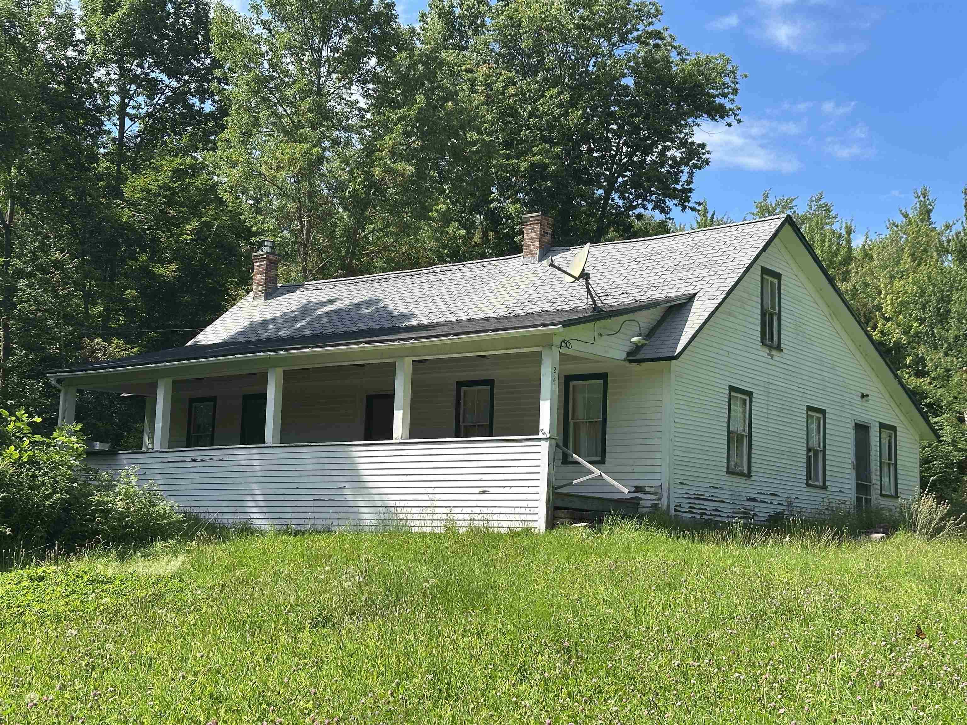 main property photo 5
