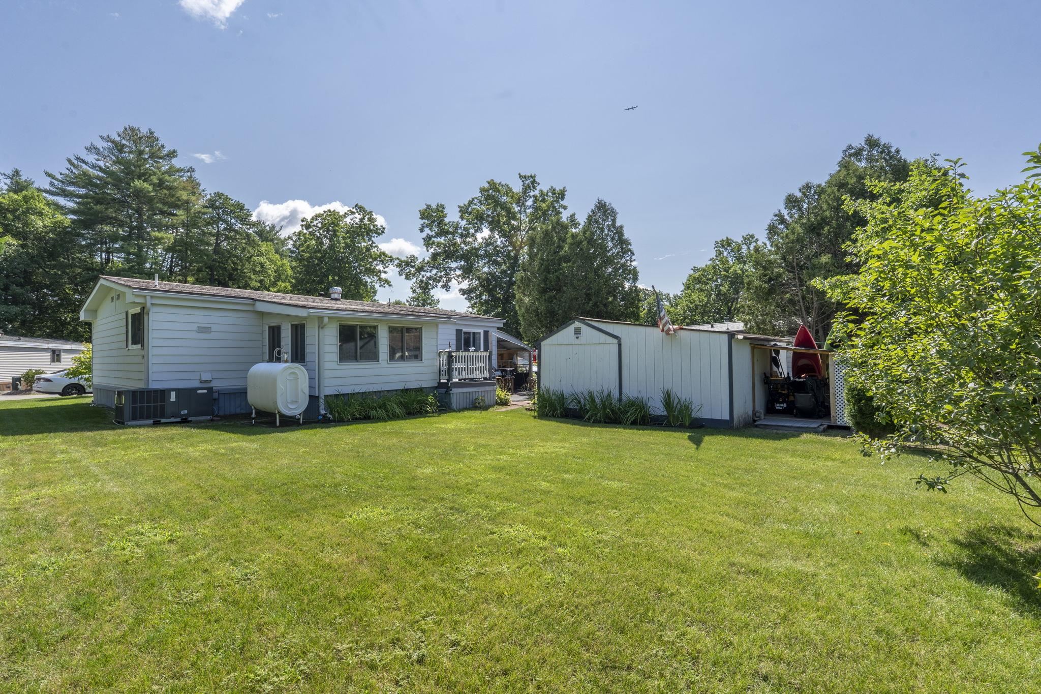 main property photo 41