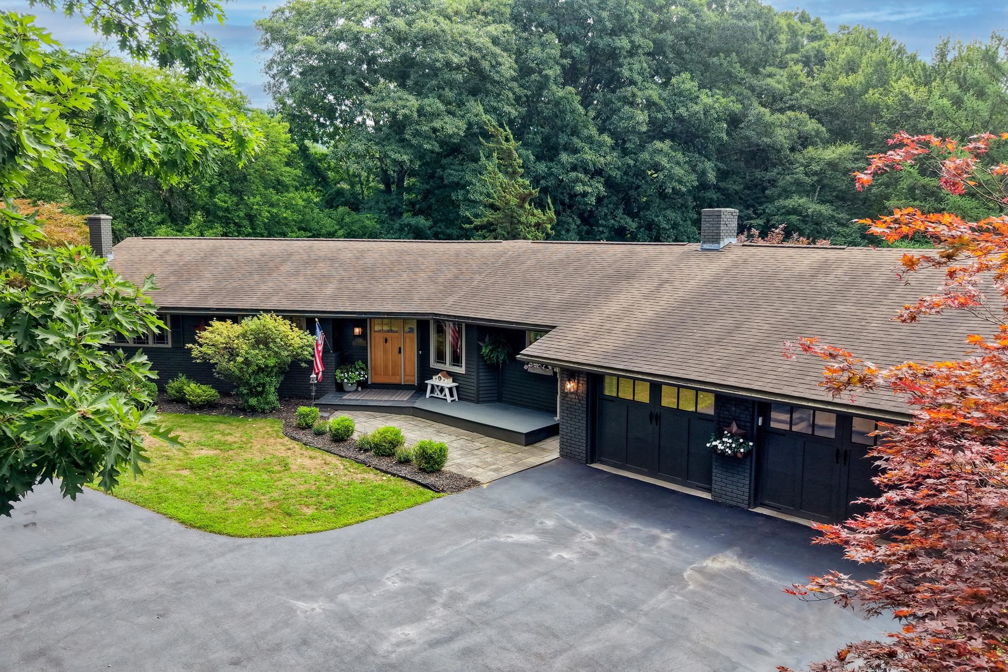 main property photo 57