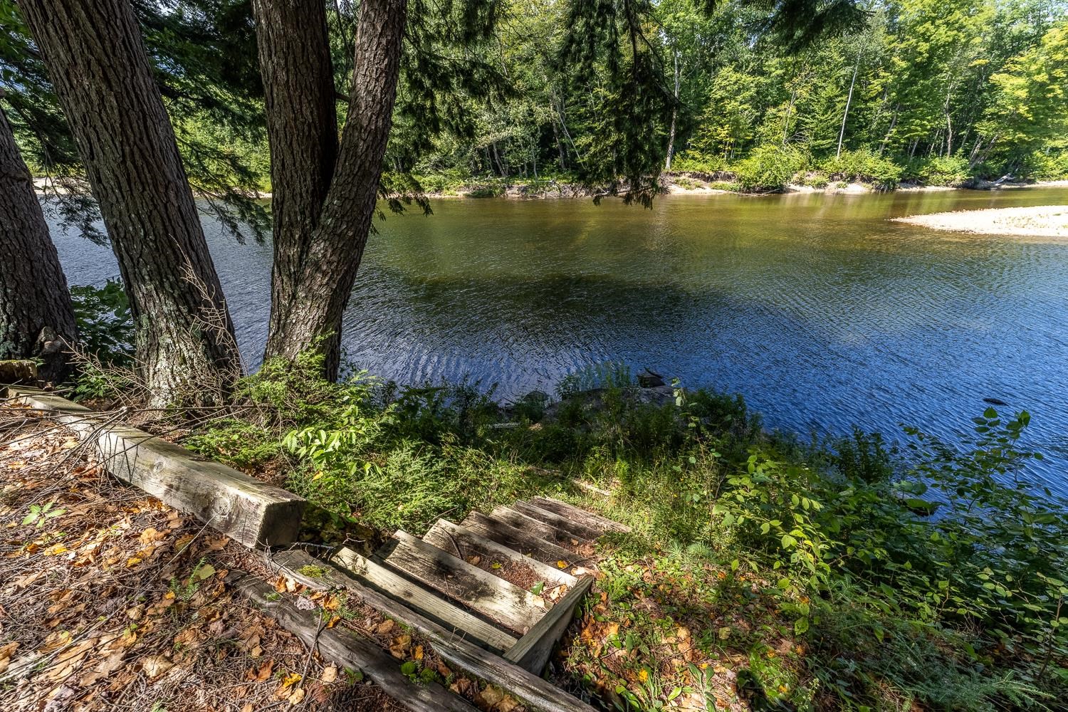 property viewer photo 1