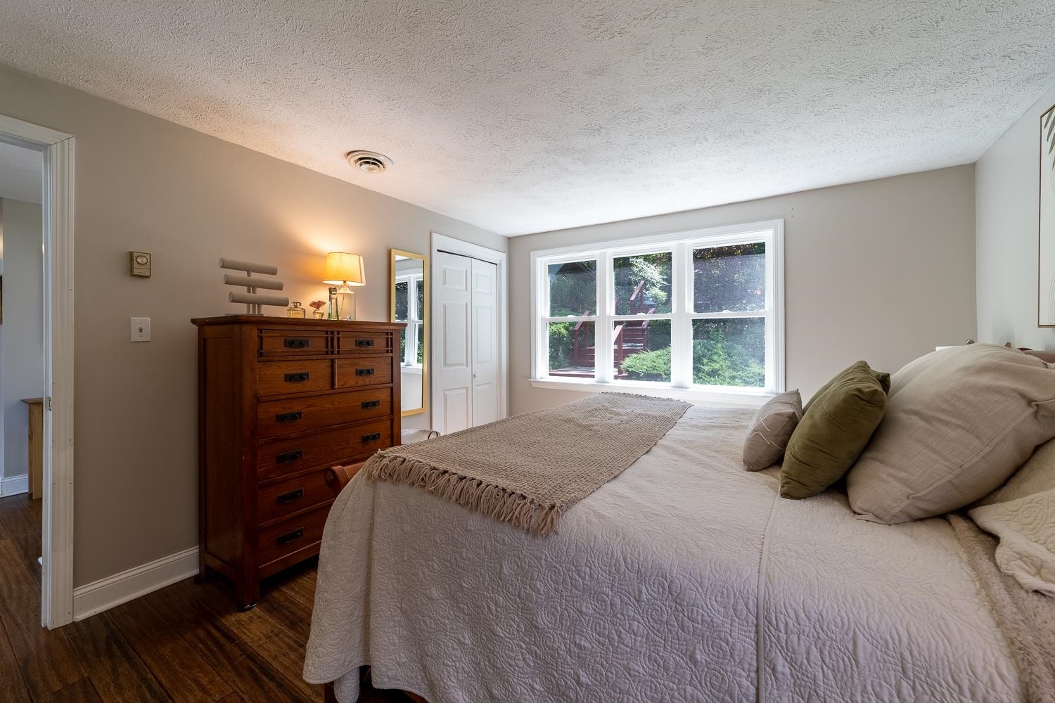 property viewer photo 34