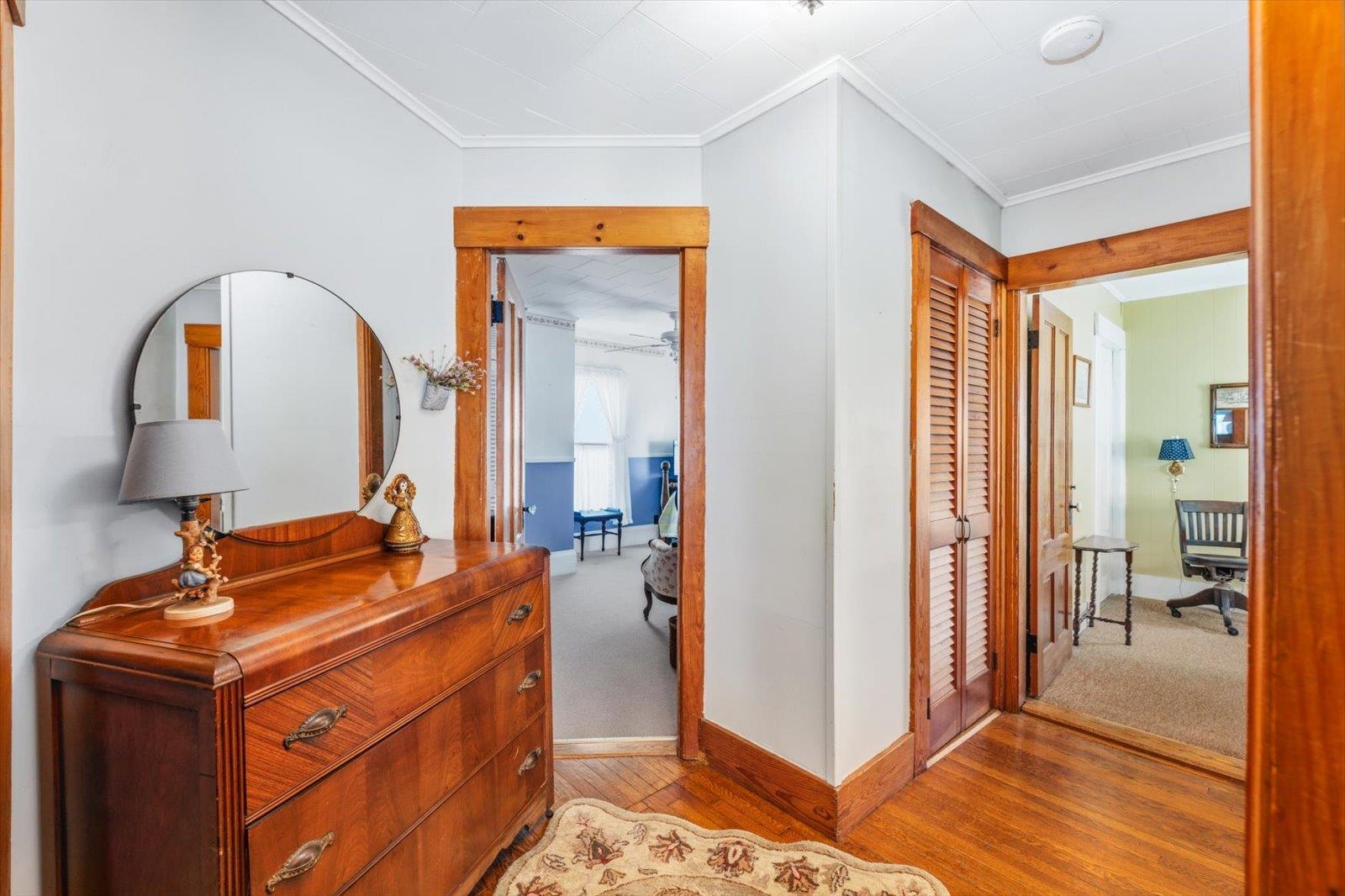 main property photo 40