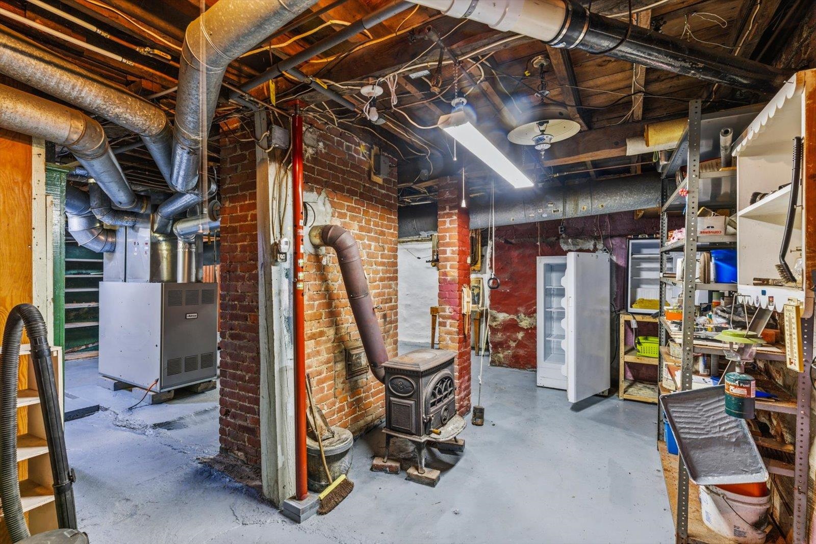 main property photo 49