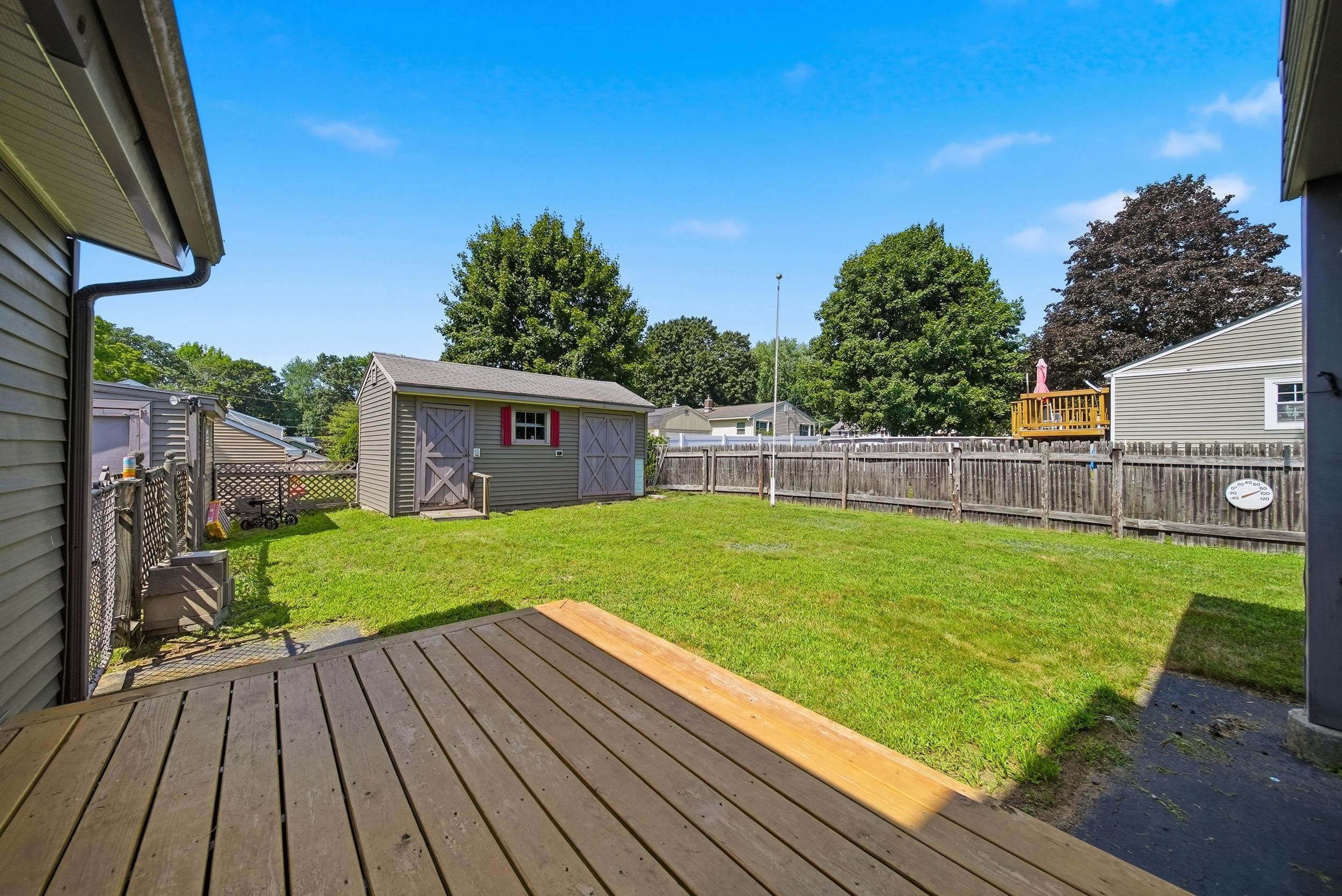 main property photo 40