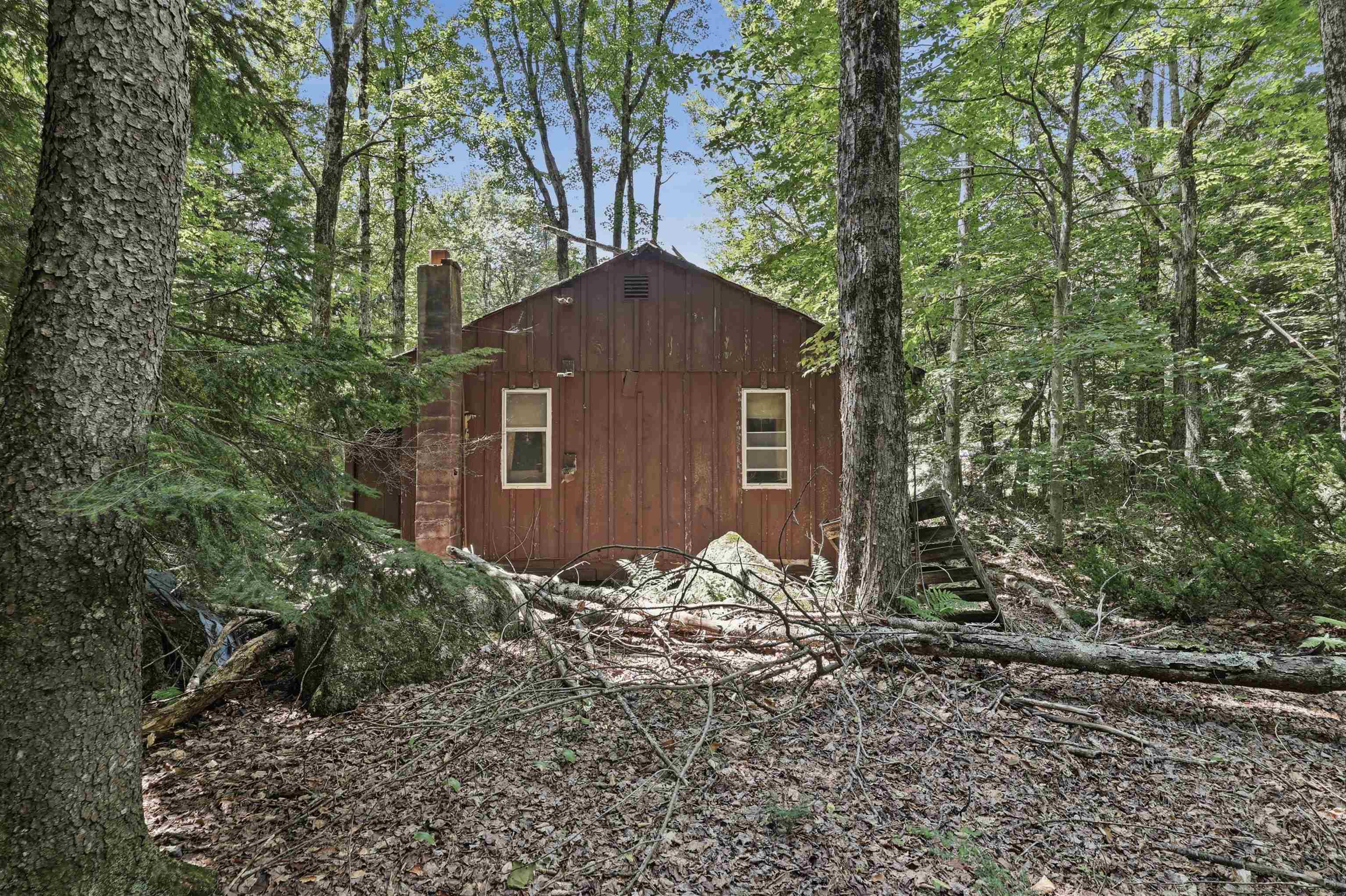 main property photo 17