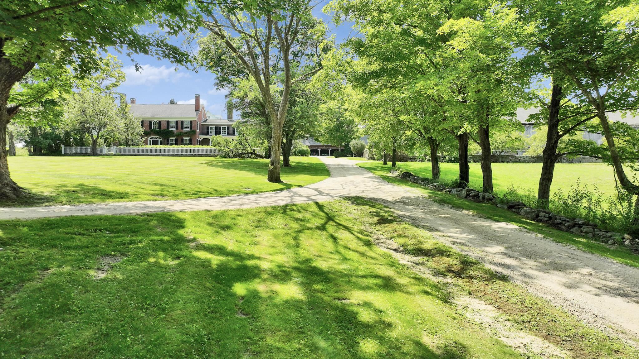 main property photo 5