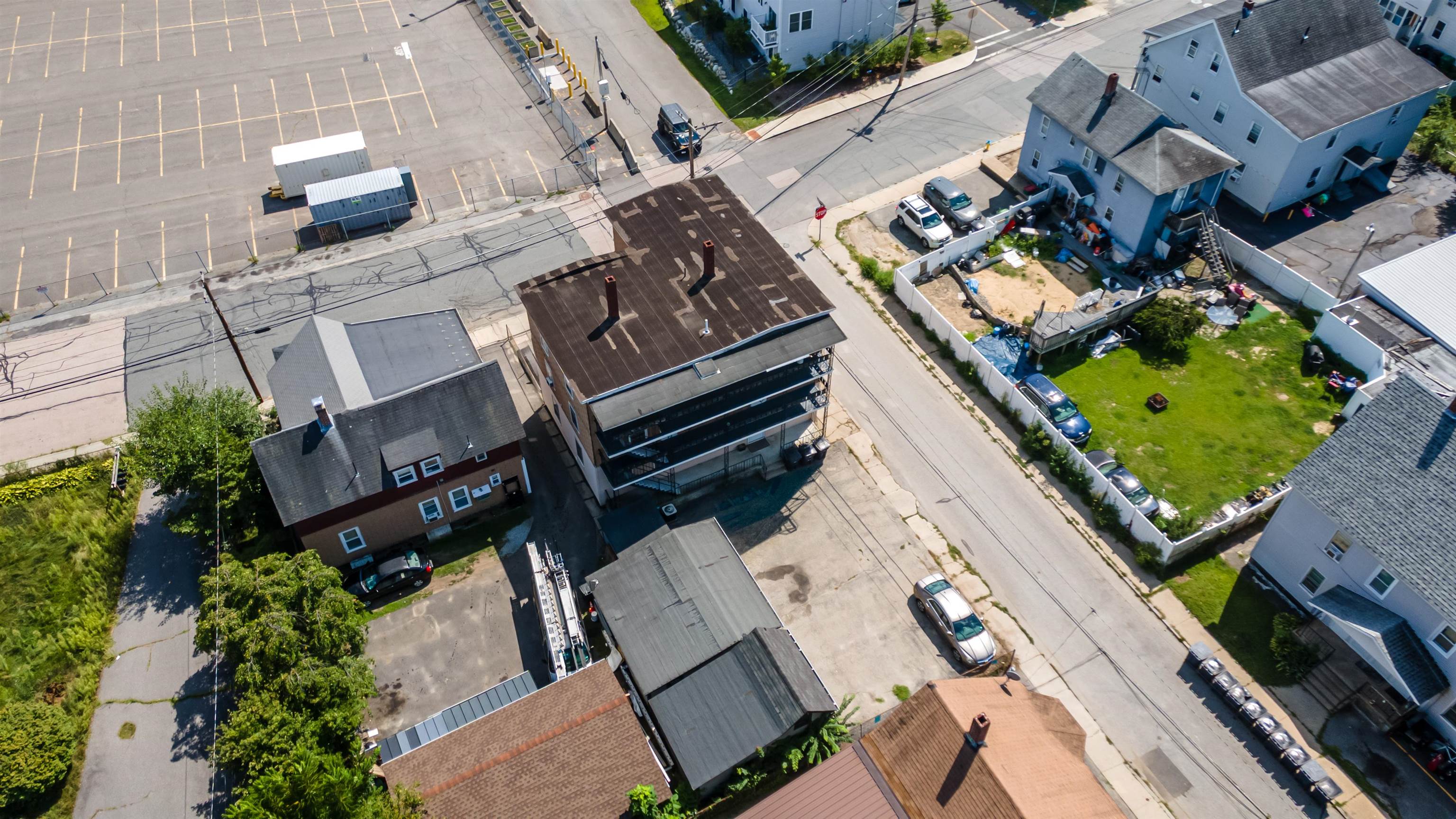 main property photo 36