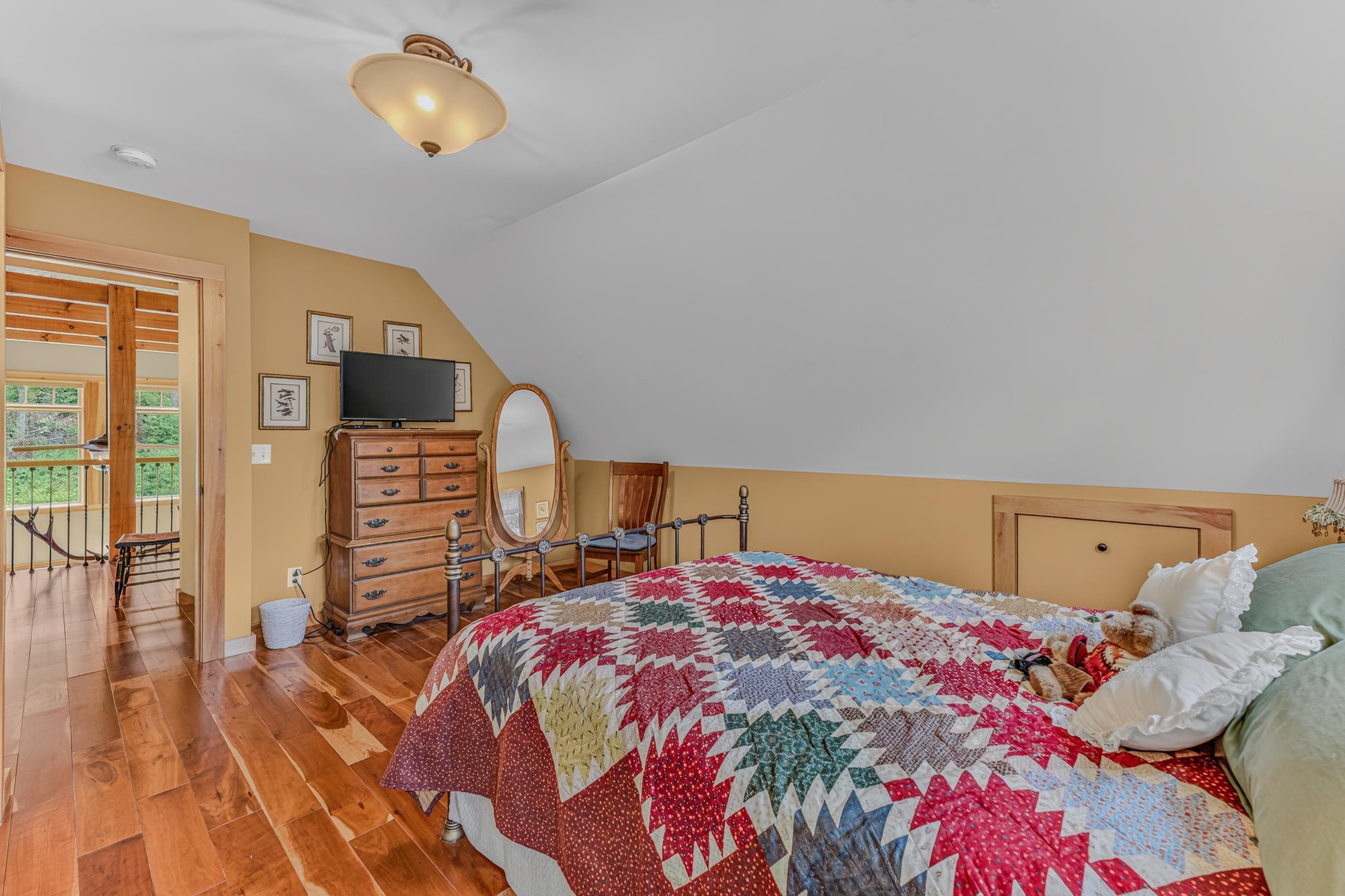 main property photo 31
