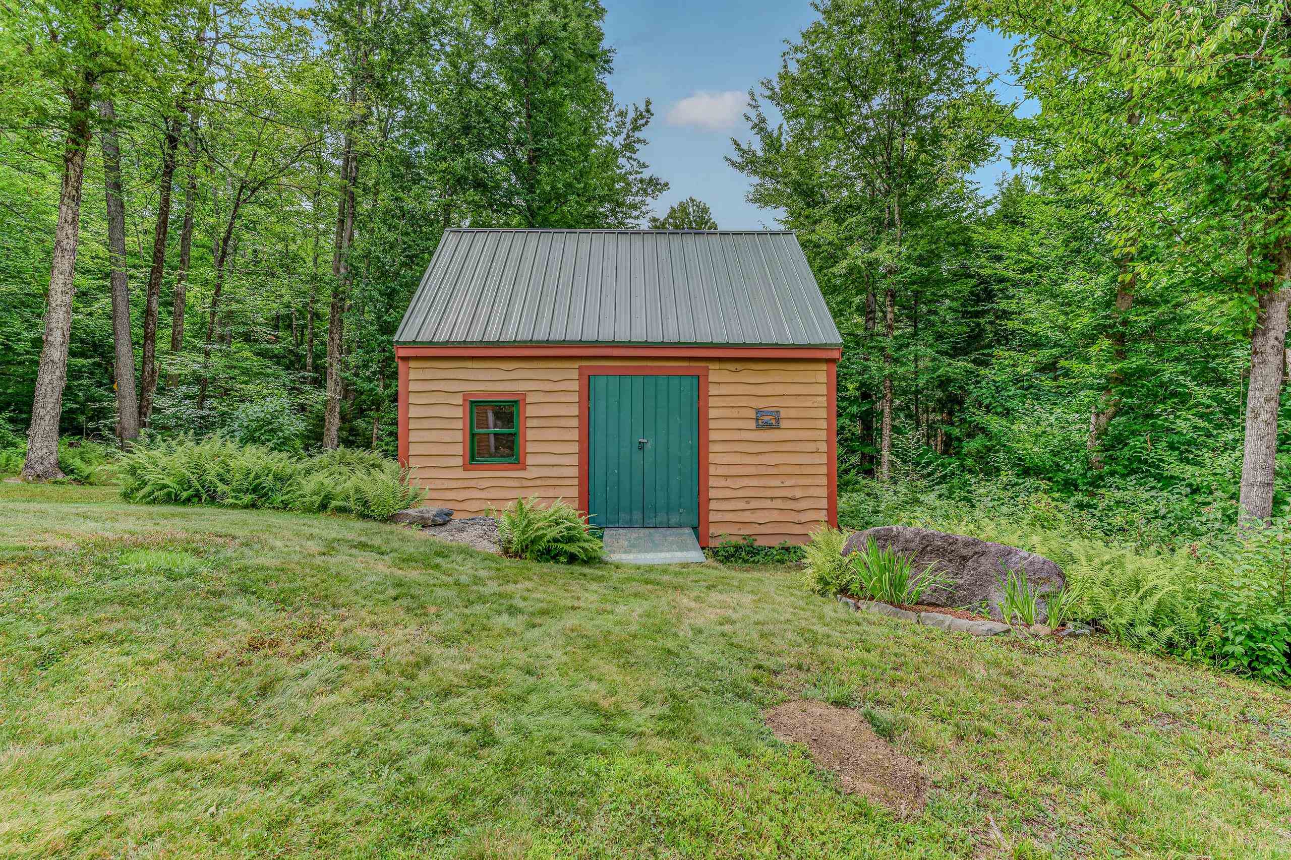main property photo 43