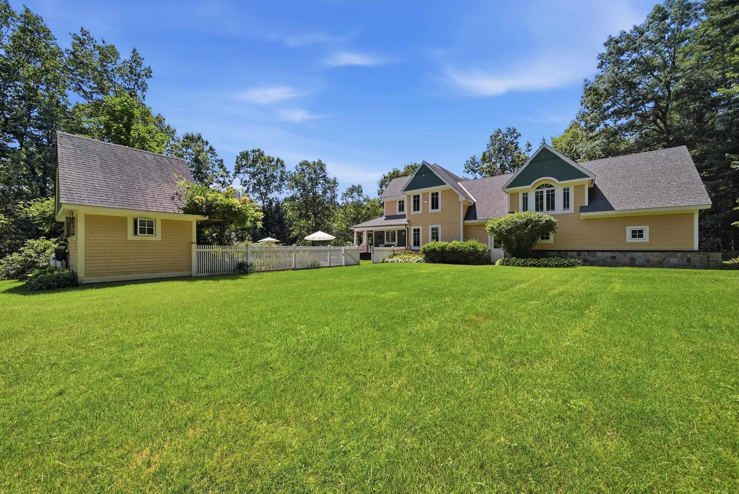 main property photo 42