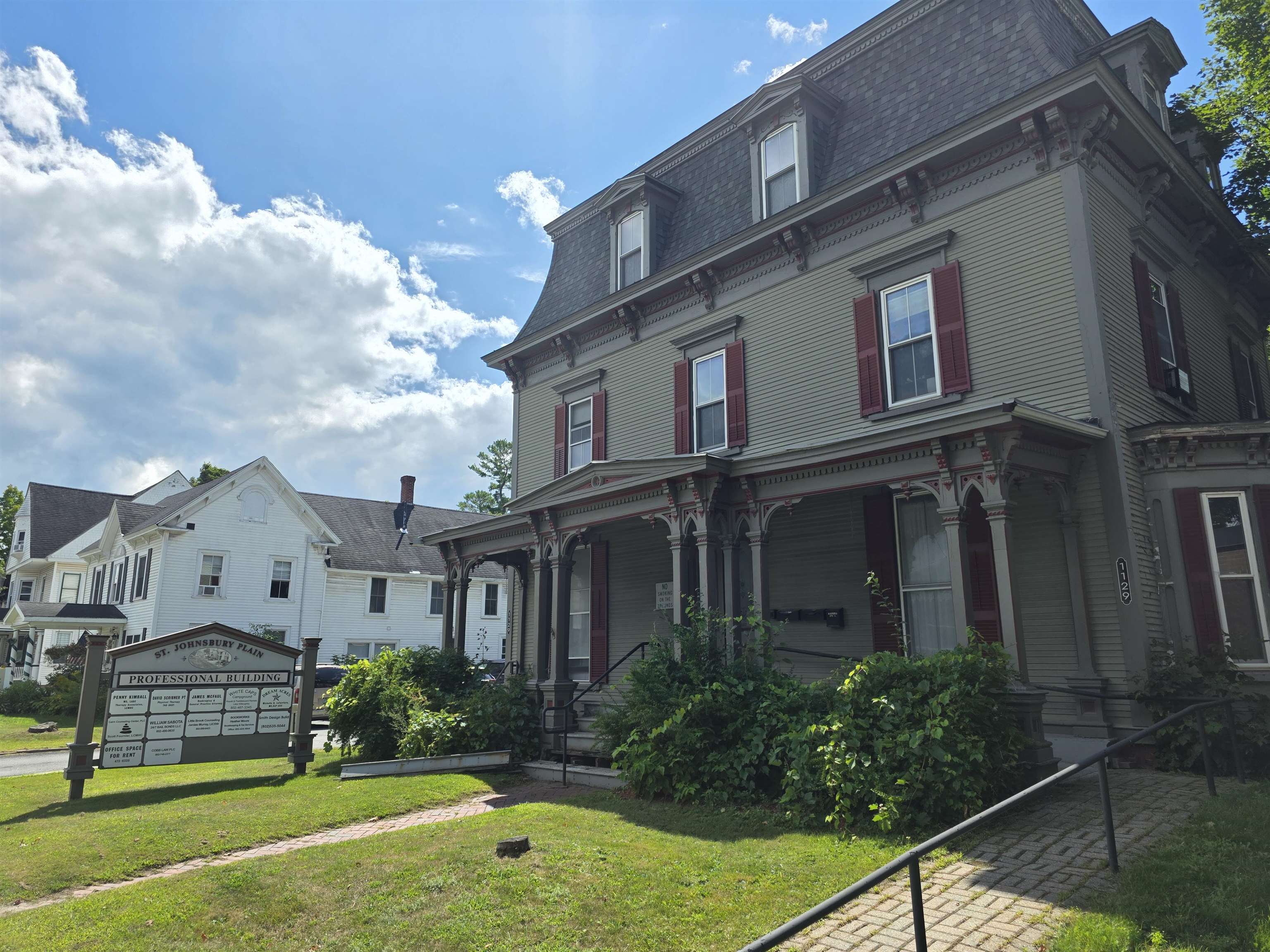 main property photo 28