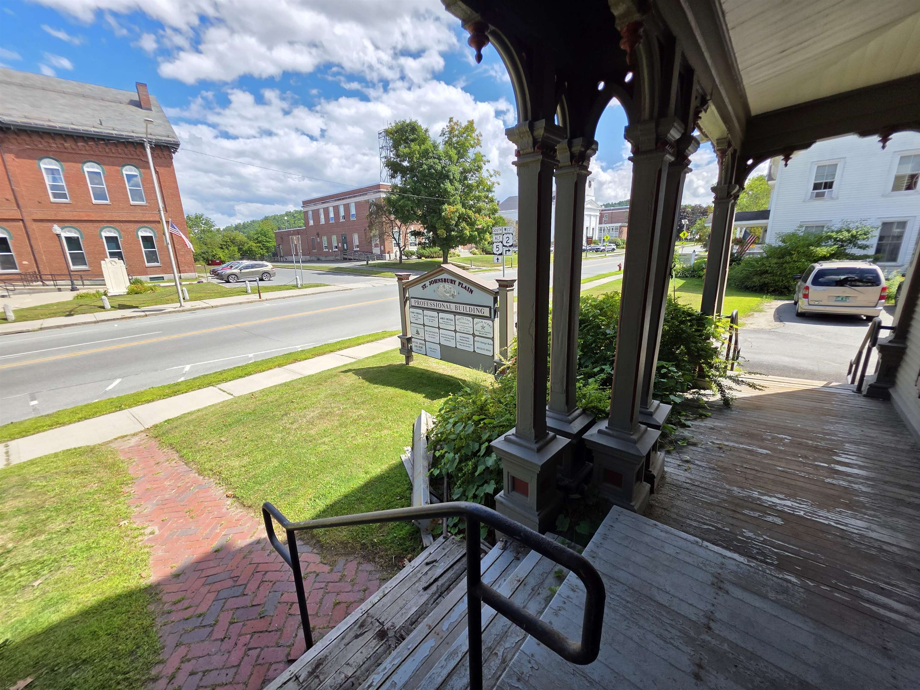 main property photo 33