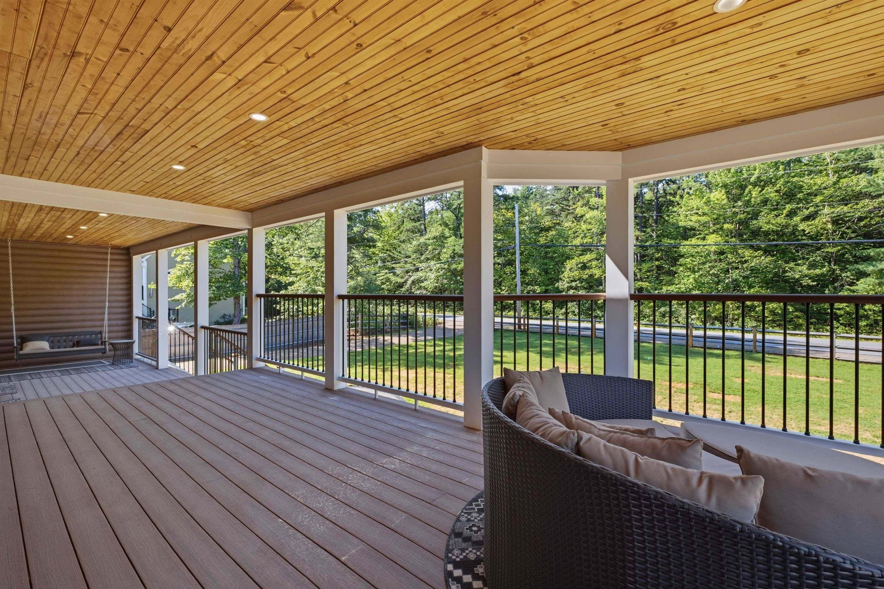 main property photo 38