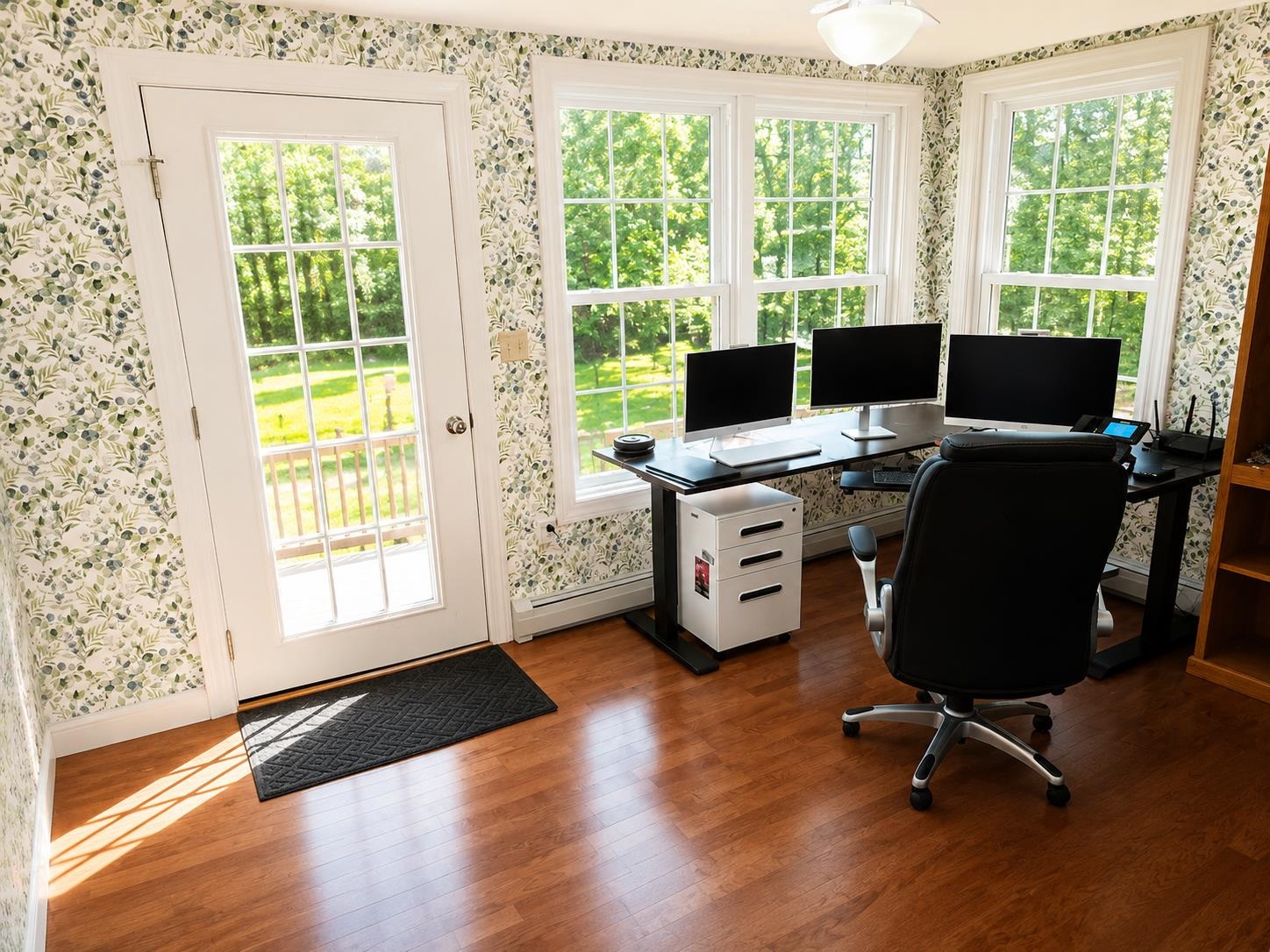 main property photo 28
