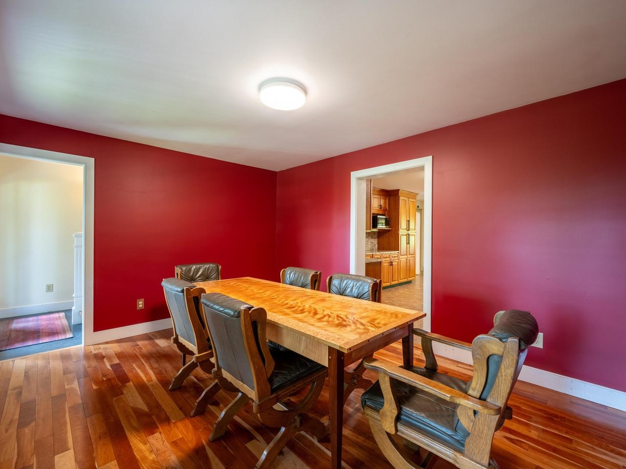 main property photo 13