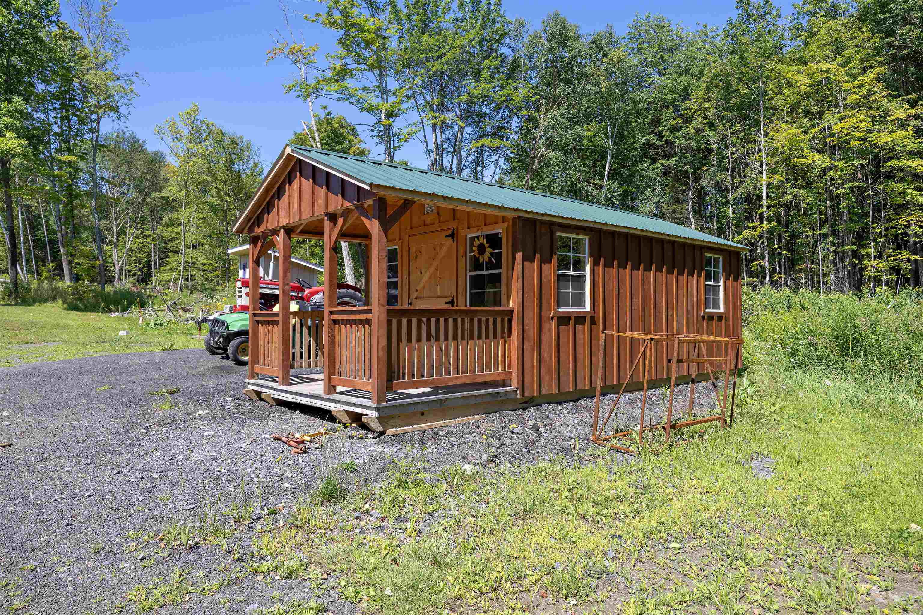 main property photo 33