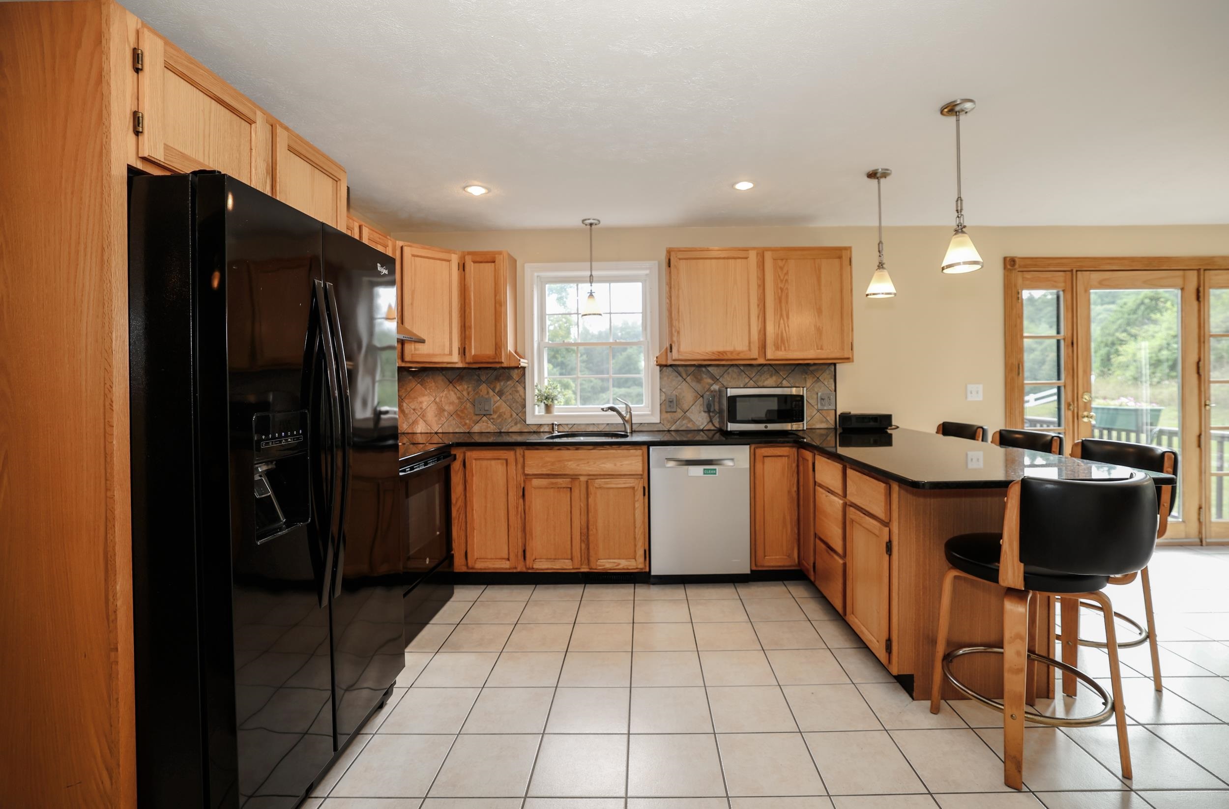main property photo 17