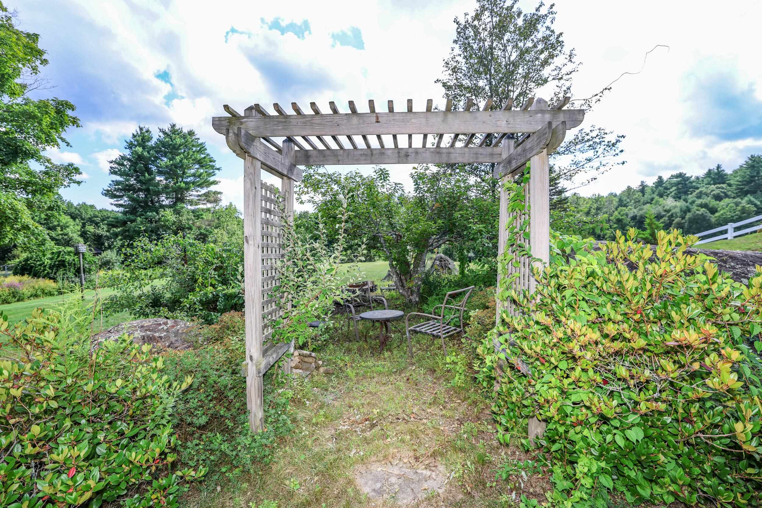 main property photo 51