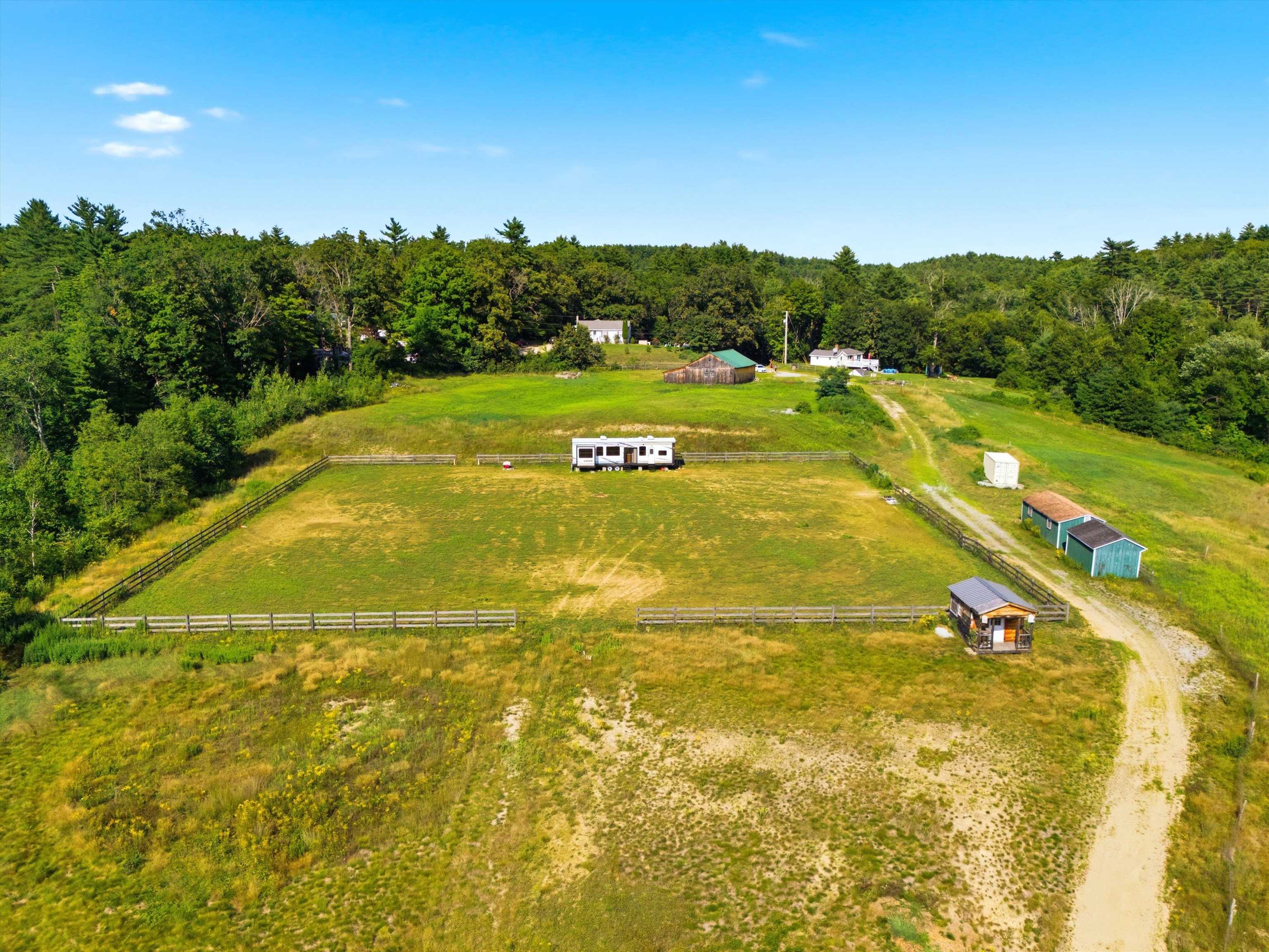 main property photo 43