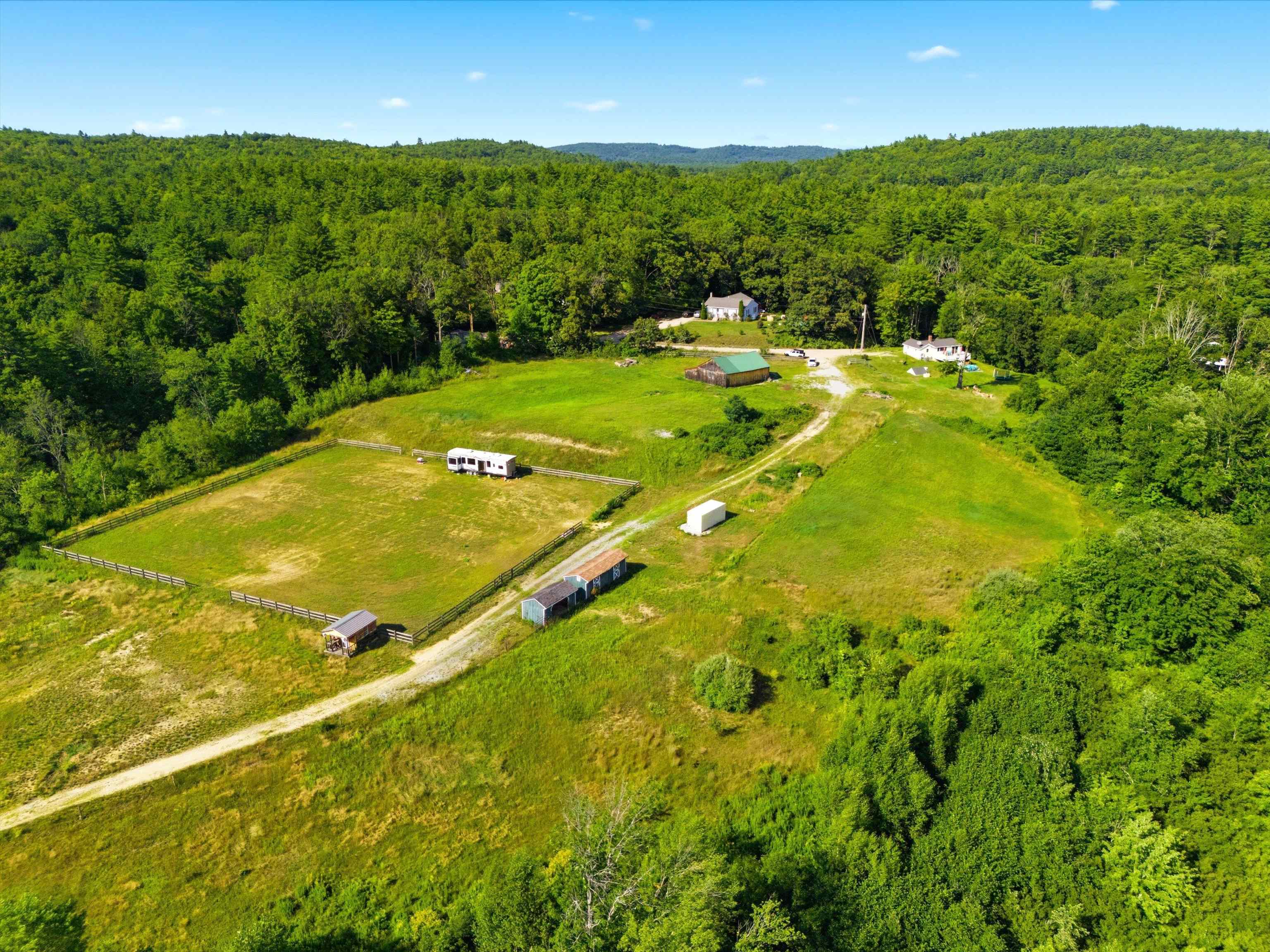 main property photo 44