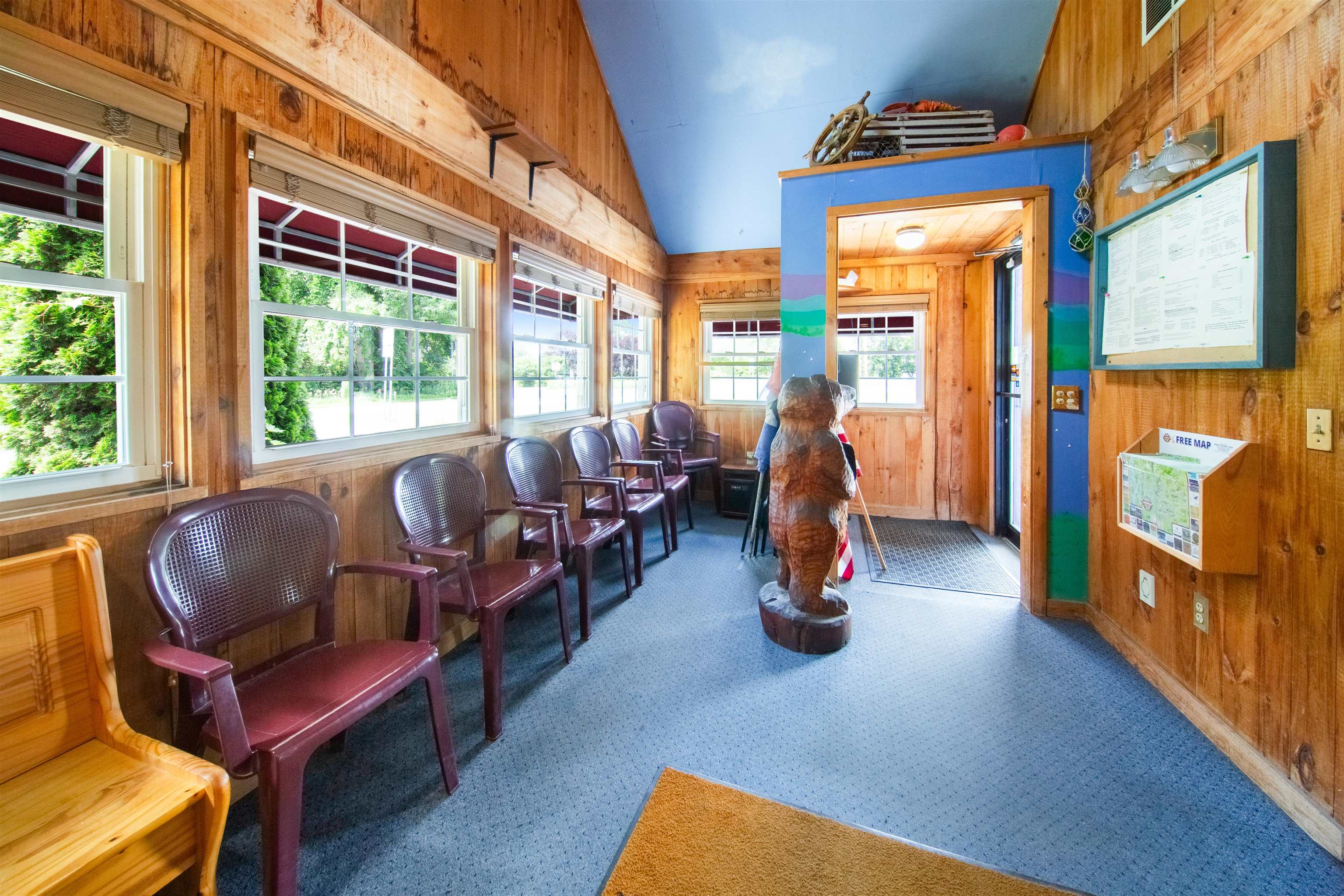 main property photo 30