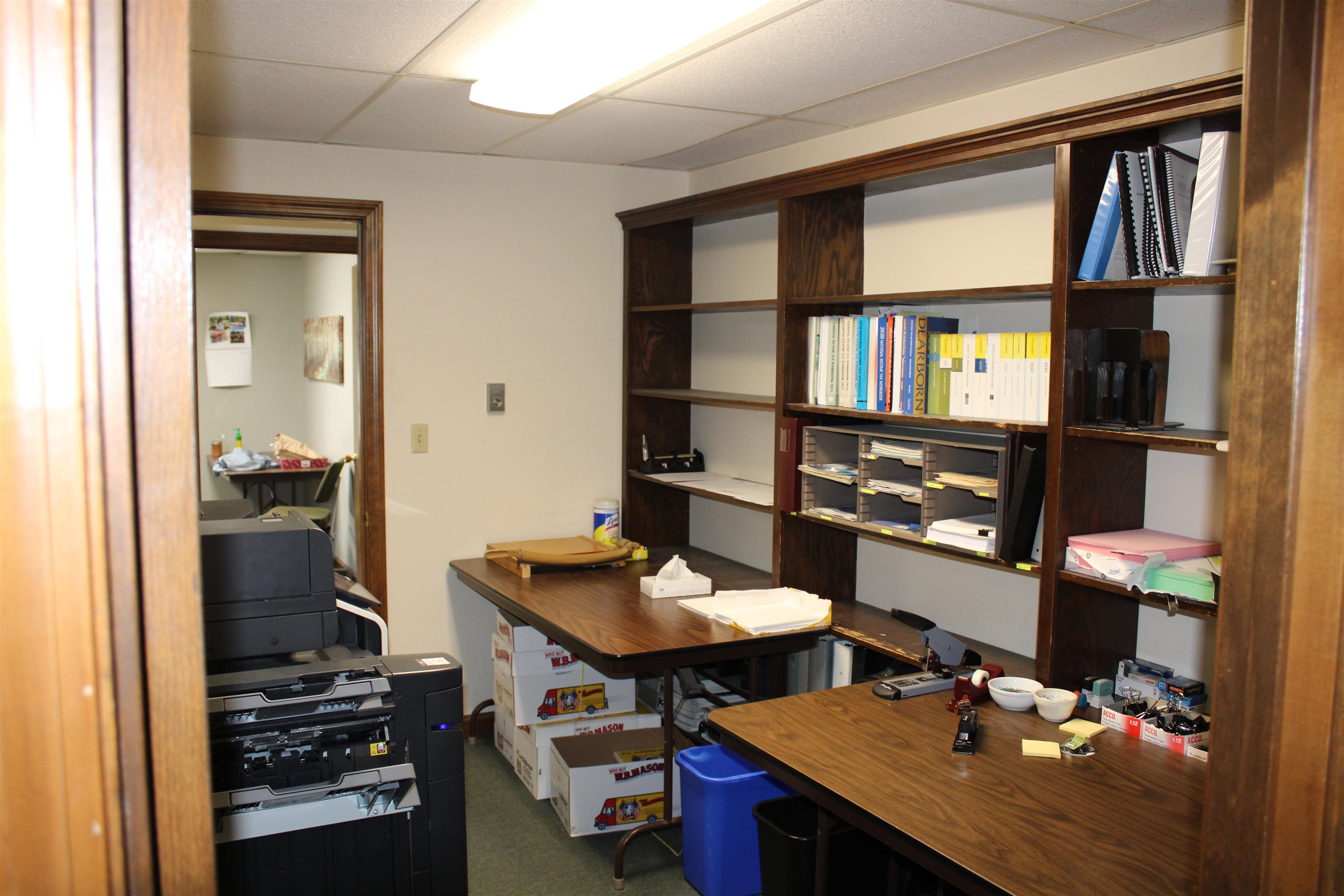 main property photo 9
