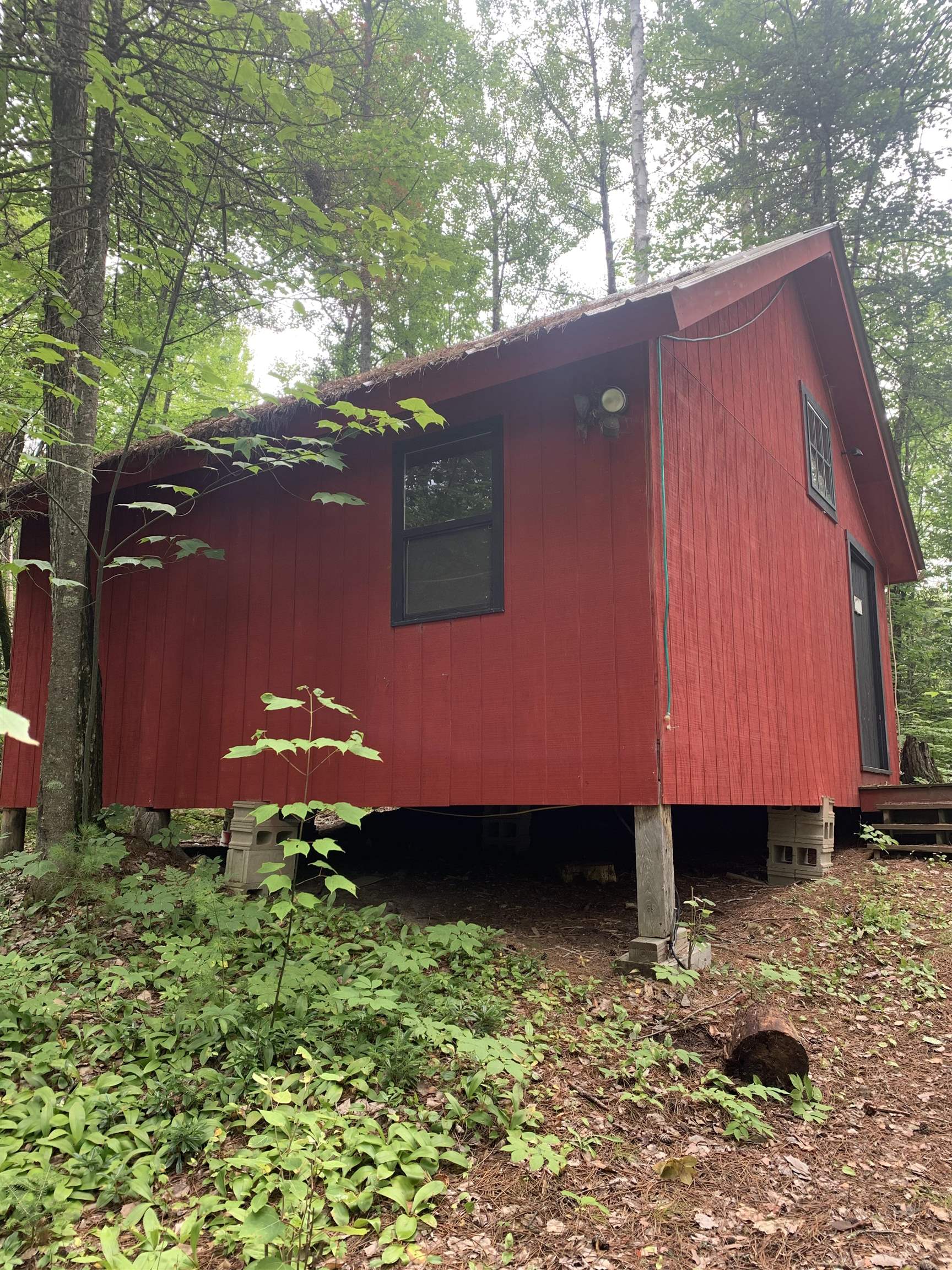 main property photo 11