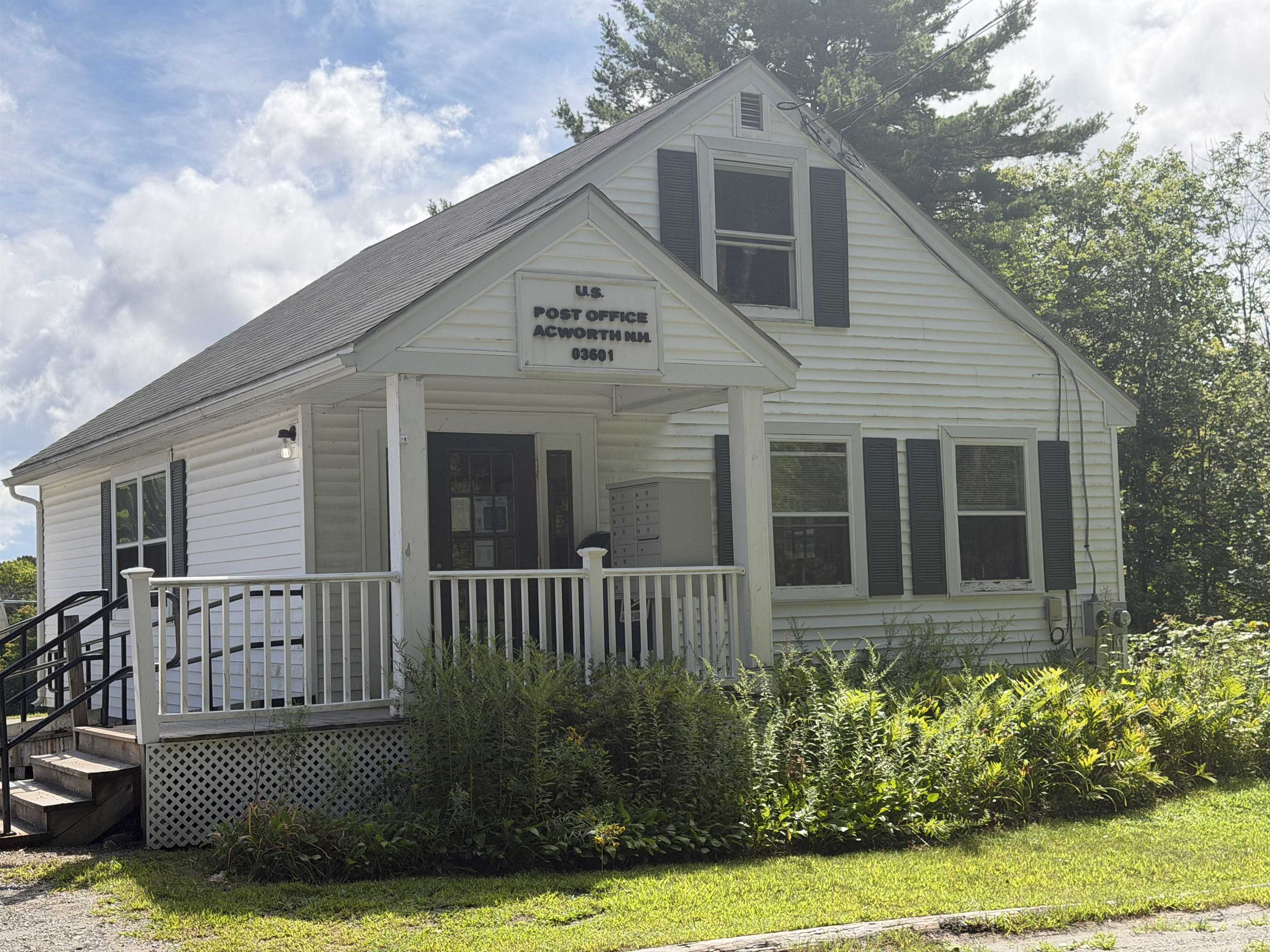 main property photo 28