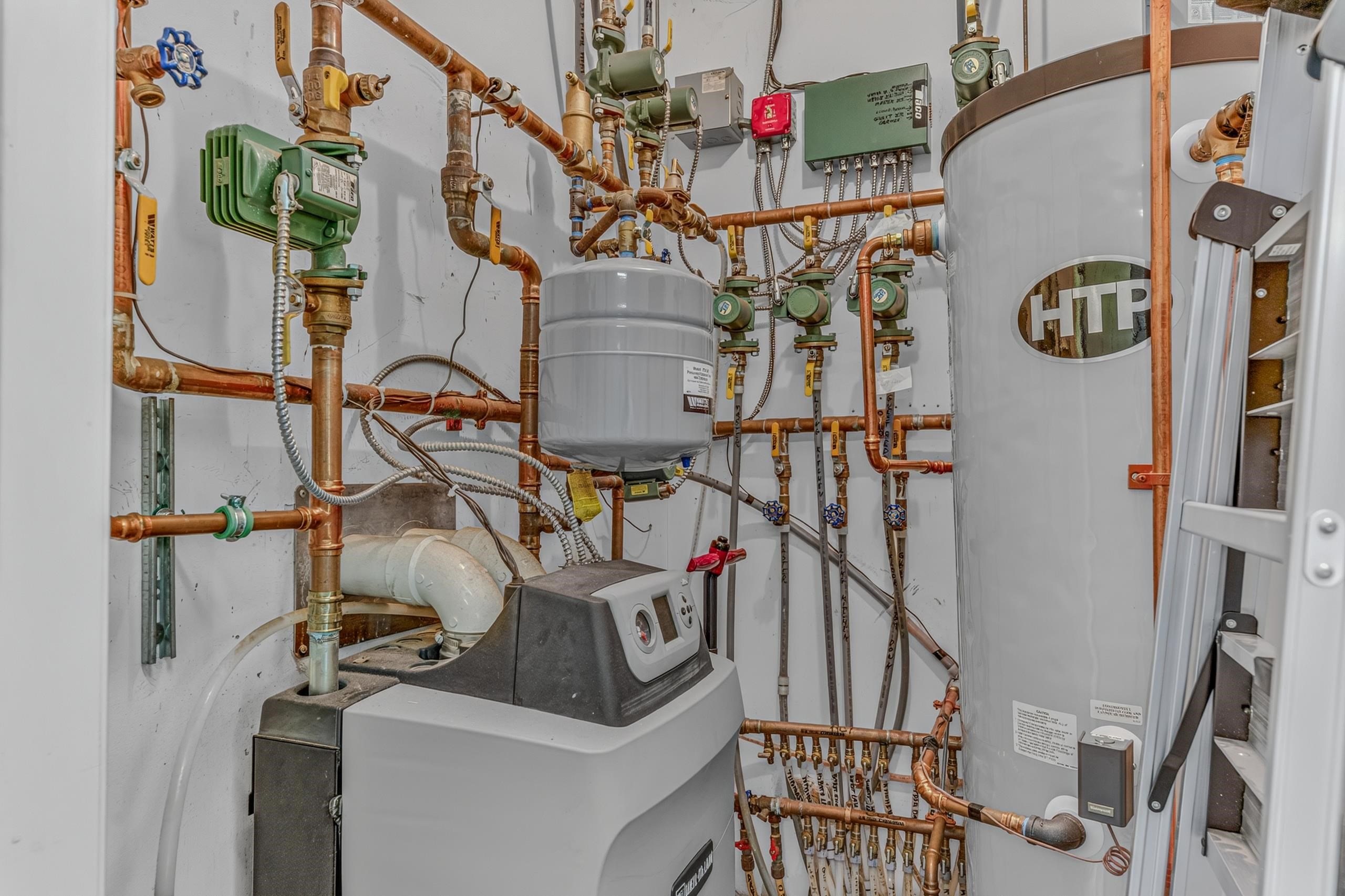 main property photo 54